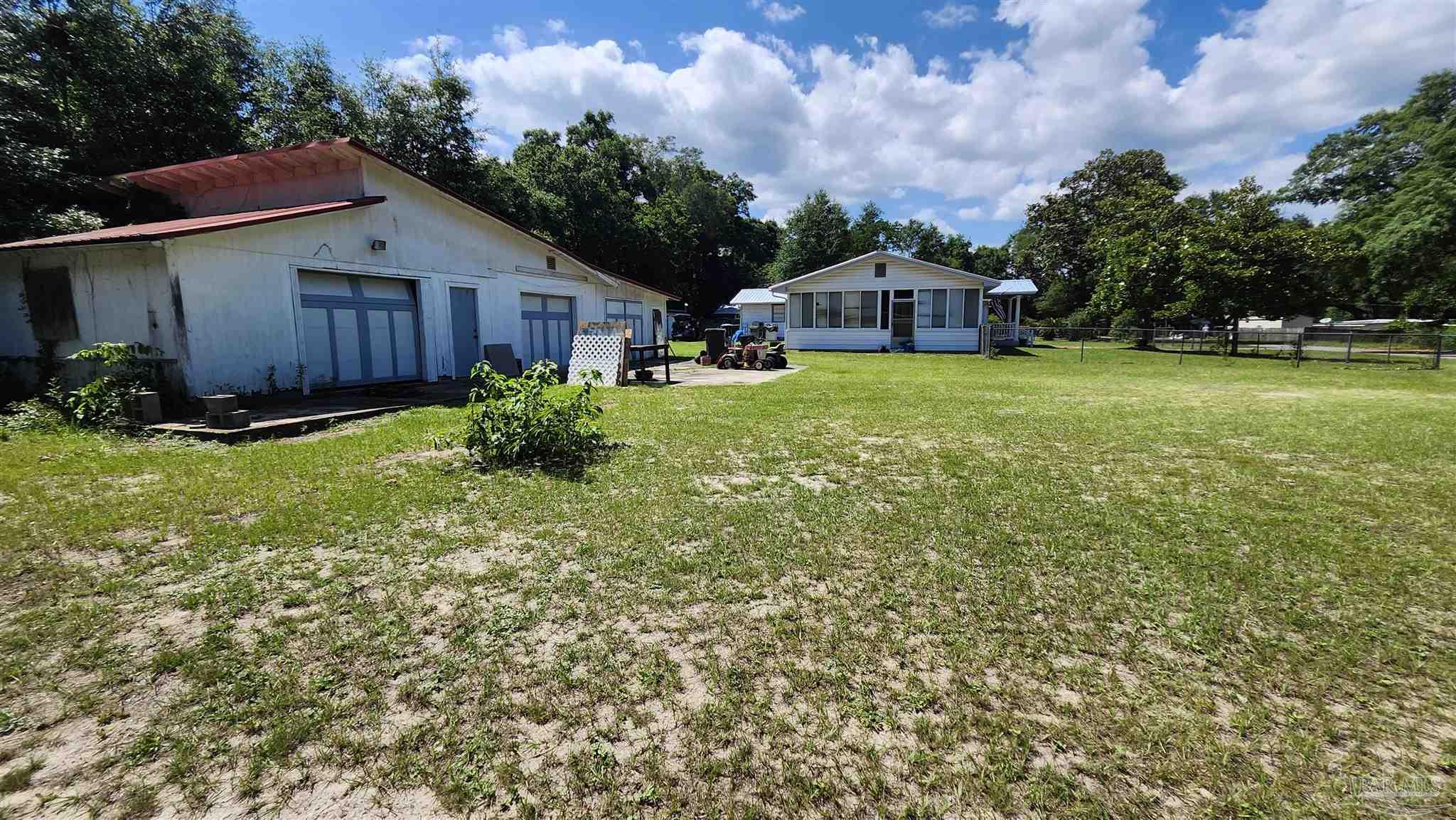 main property photo 43