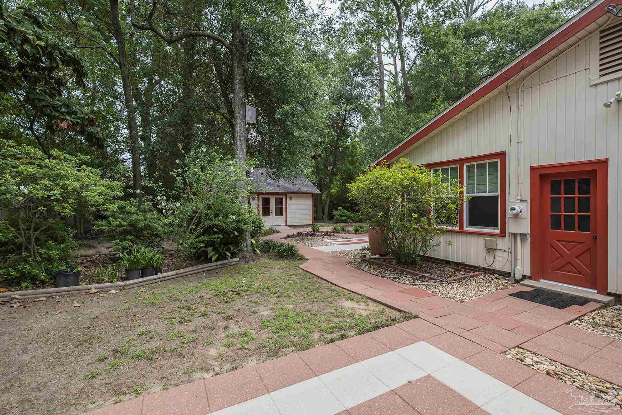 main property photo 62