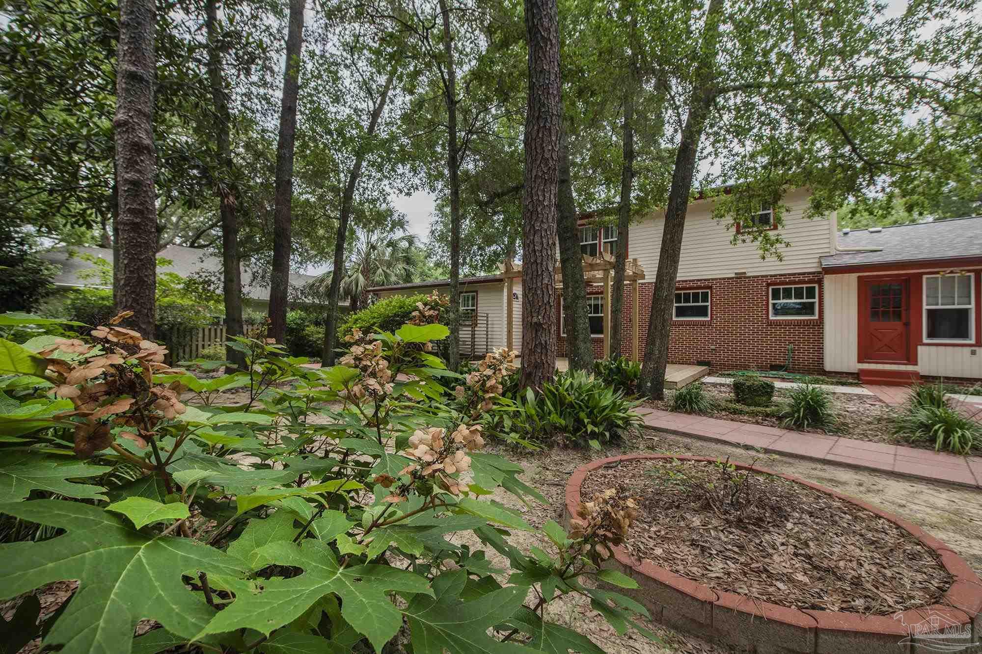 main property photo 67