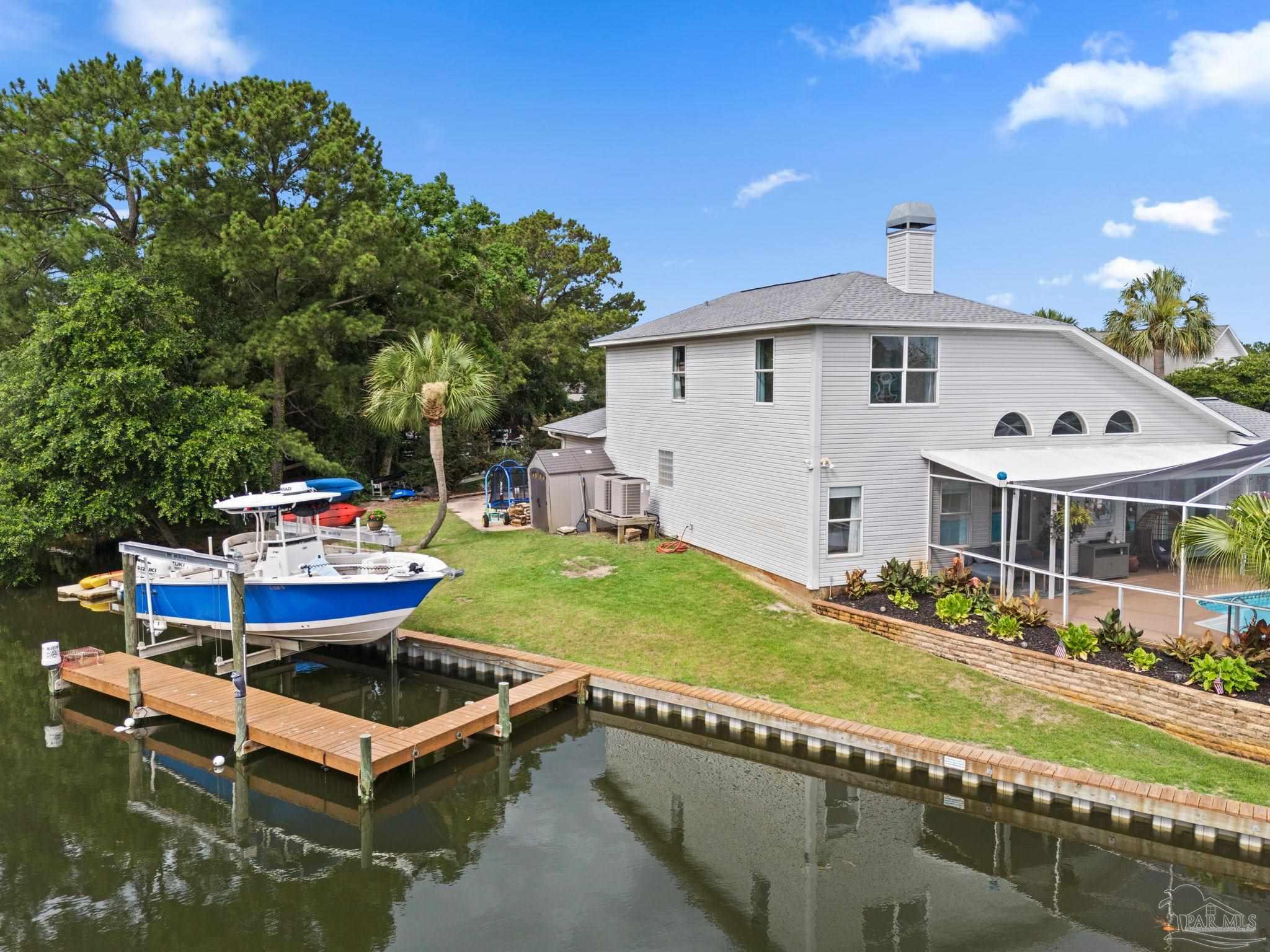 main property photo 42