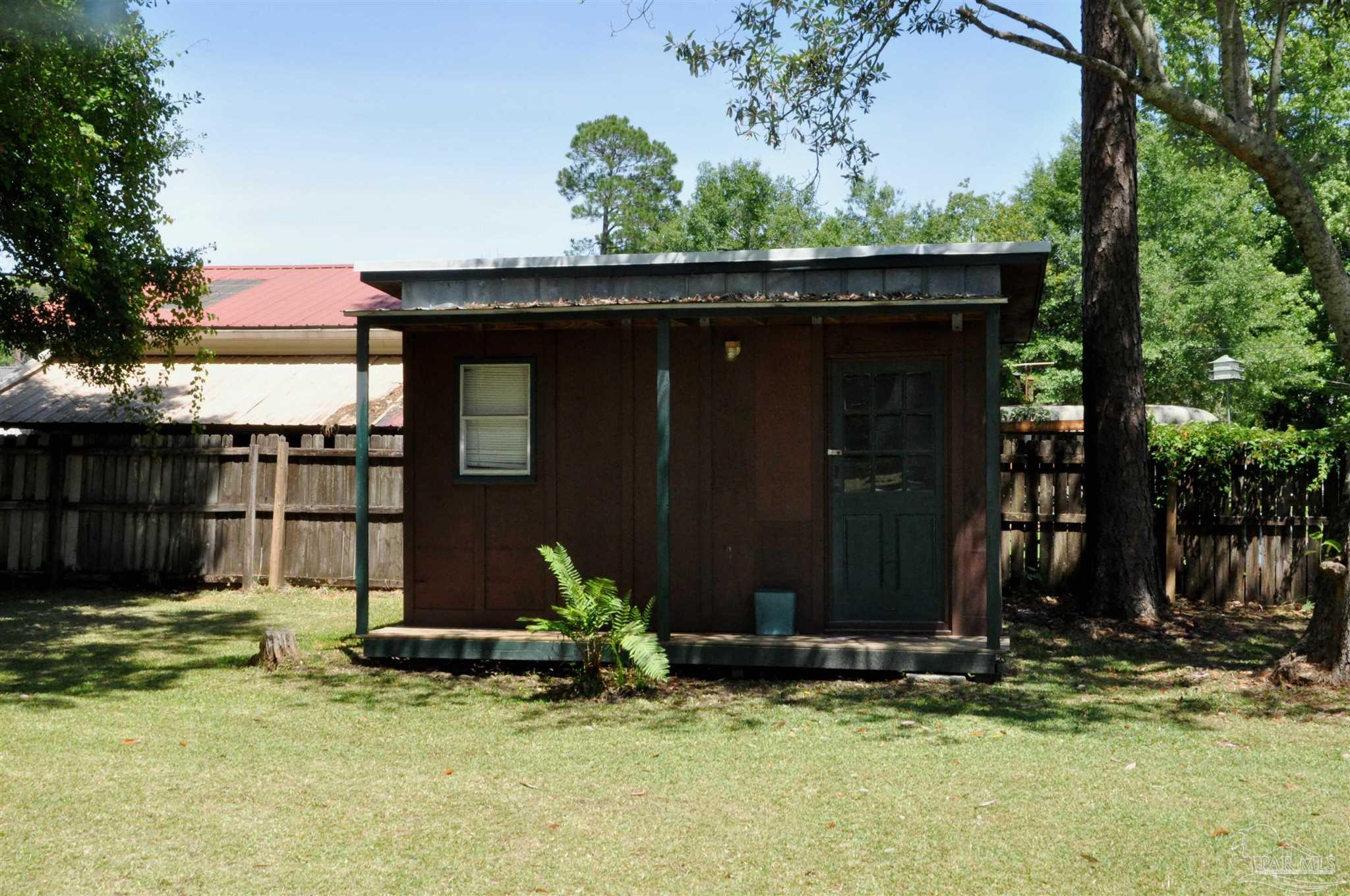 main property photo 45