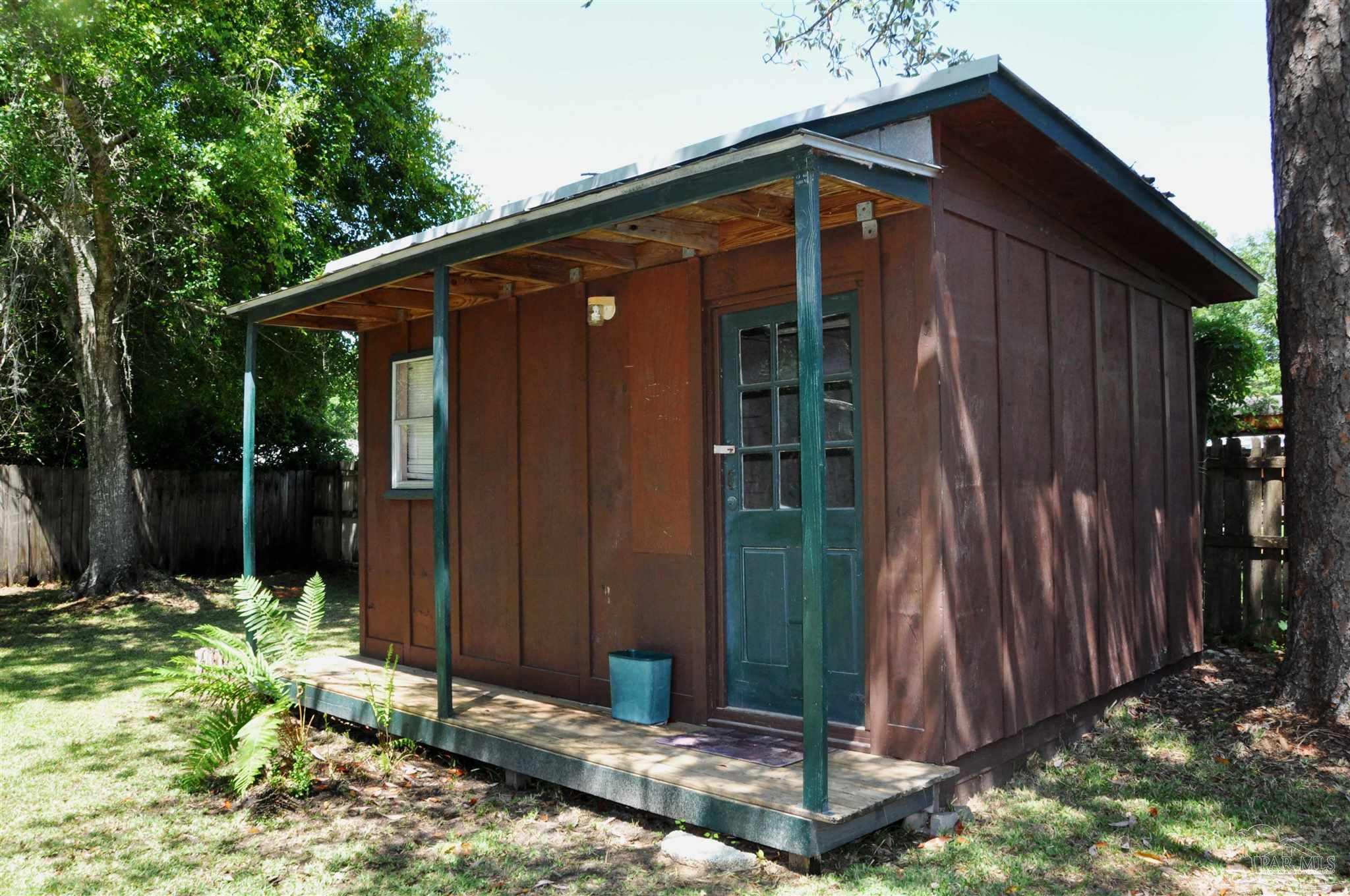 main property photo 47