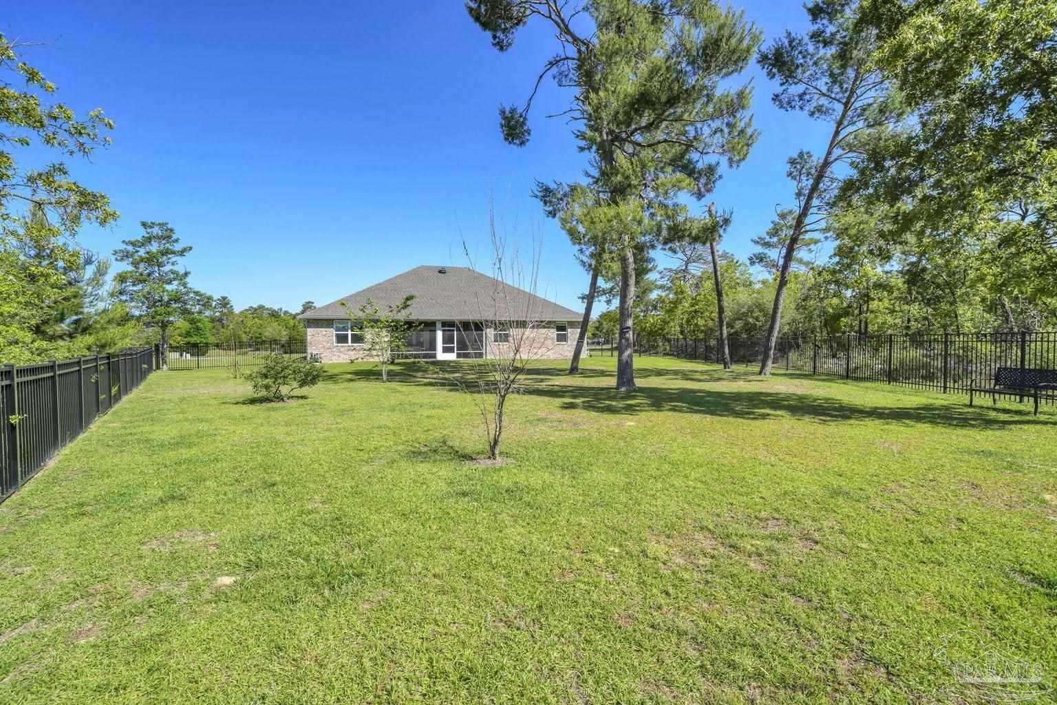 main property photo 29