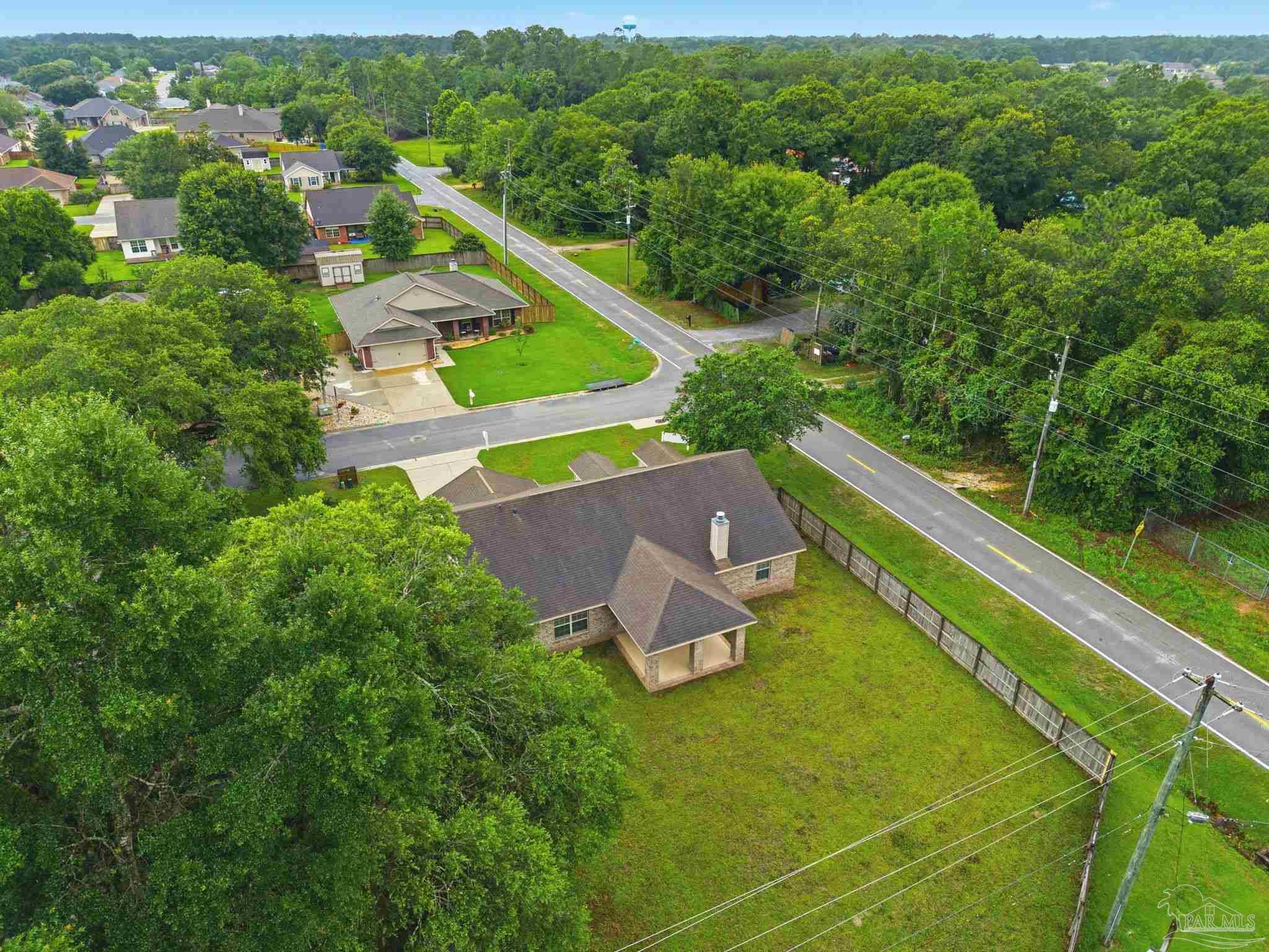 main property photo 40