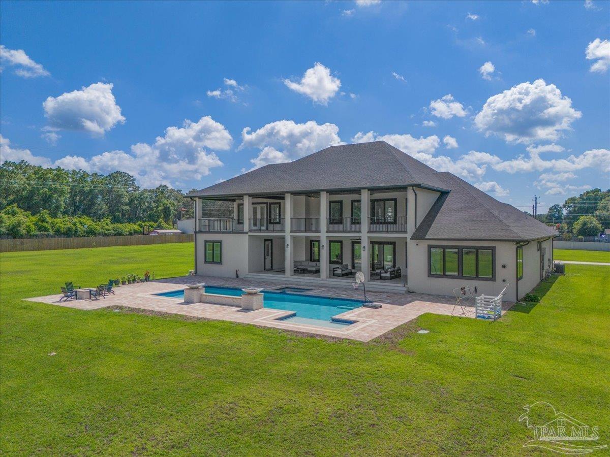 main property photo 5