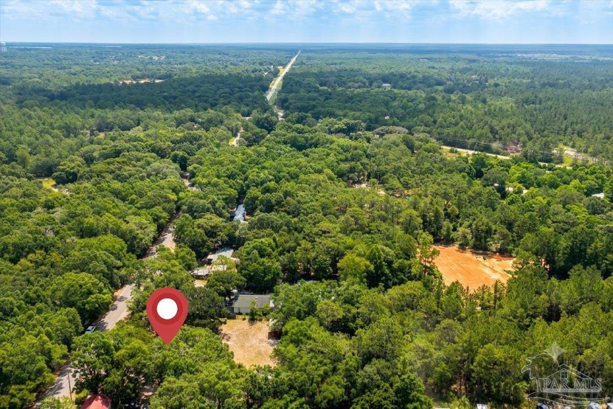 main property photo 40