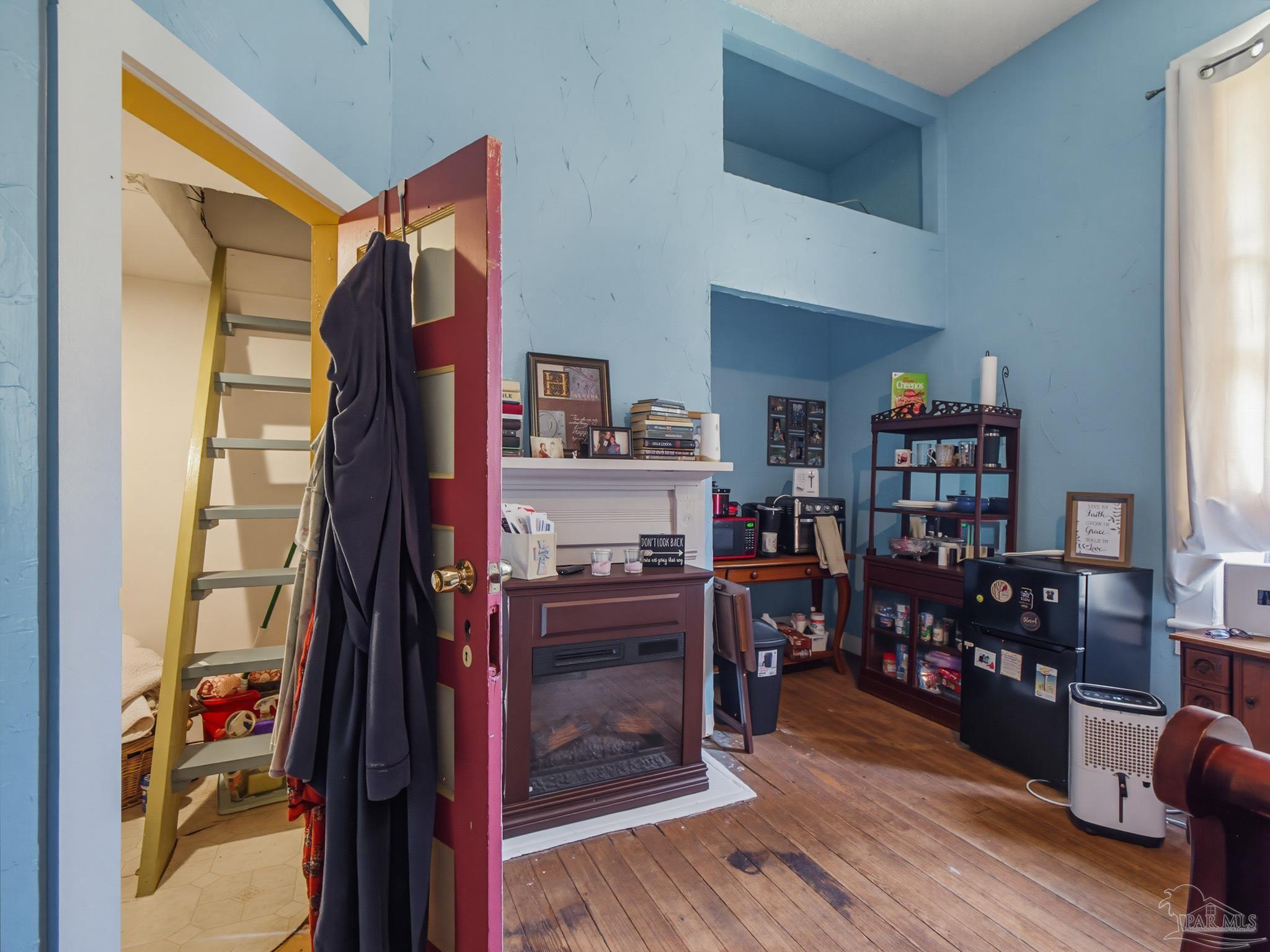 main property photo 52