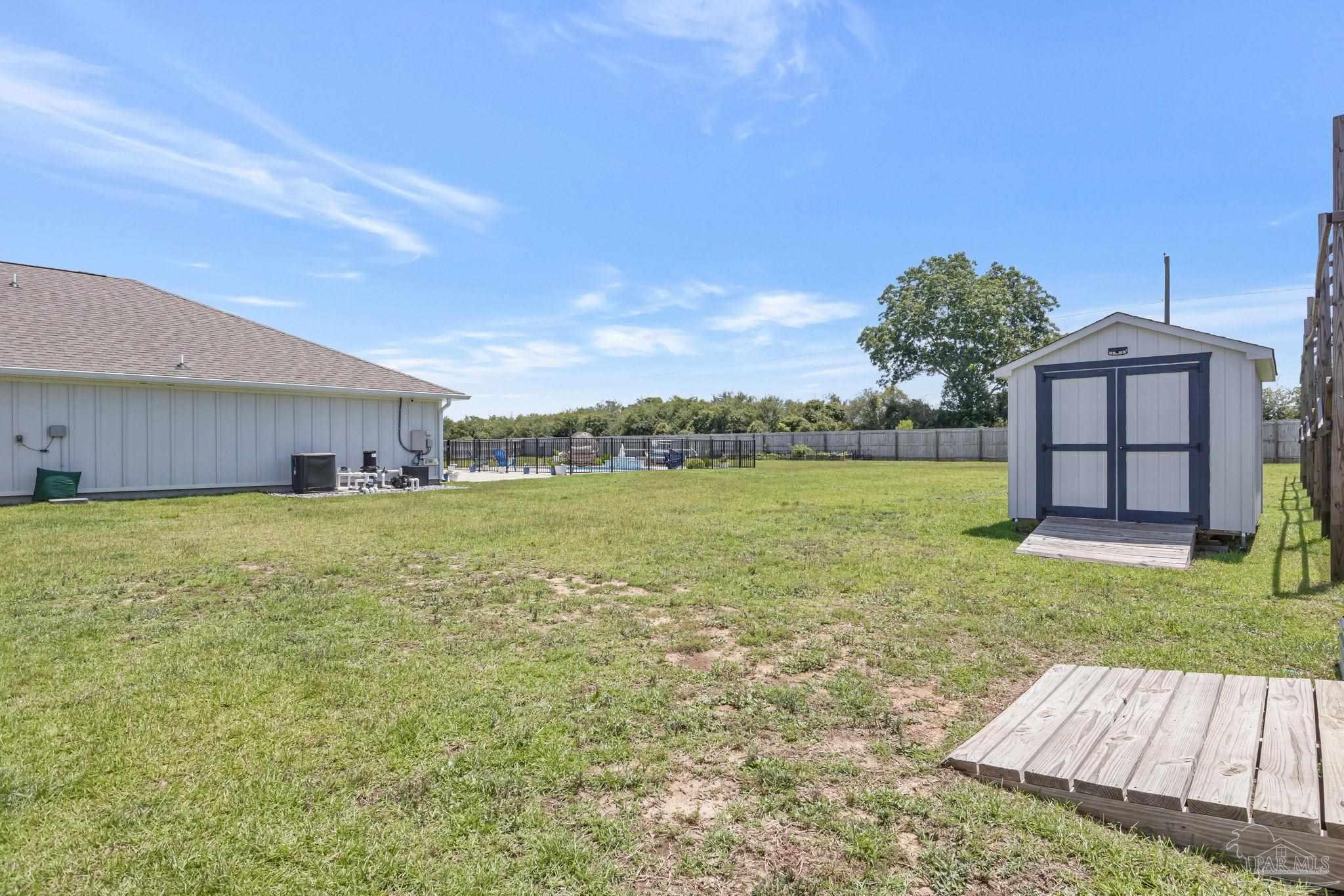 main property photo 51