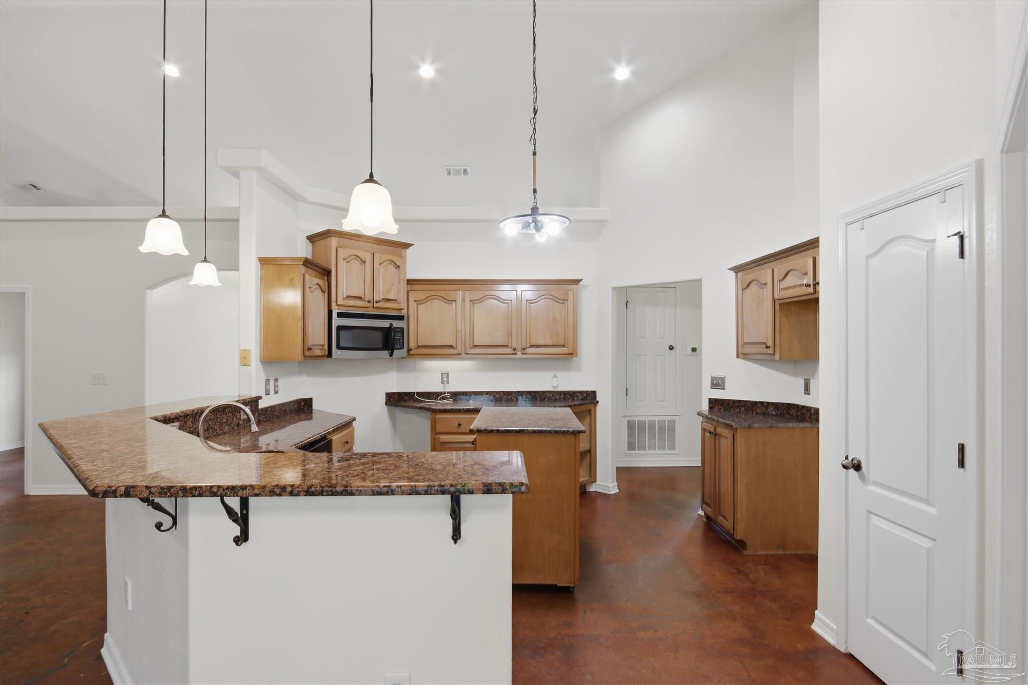 property viewer photo 16