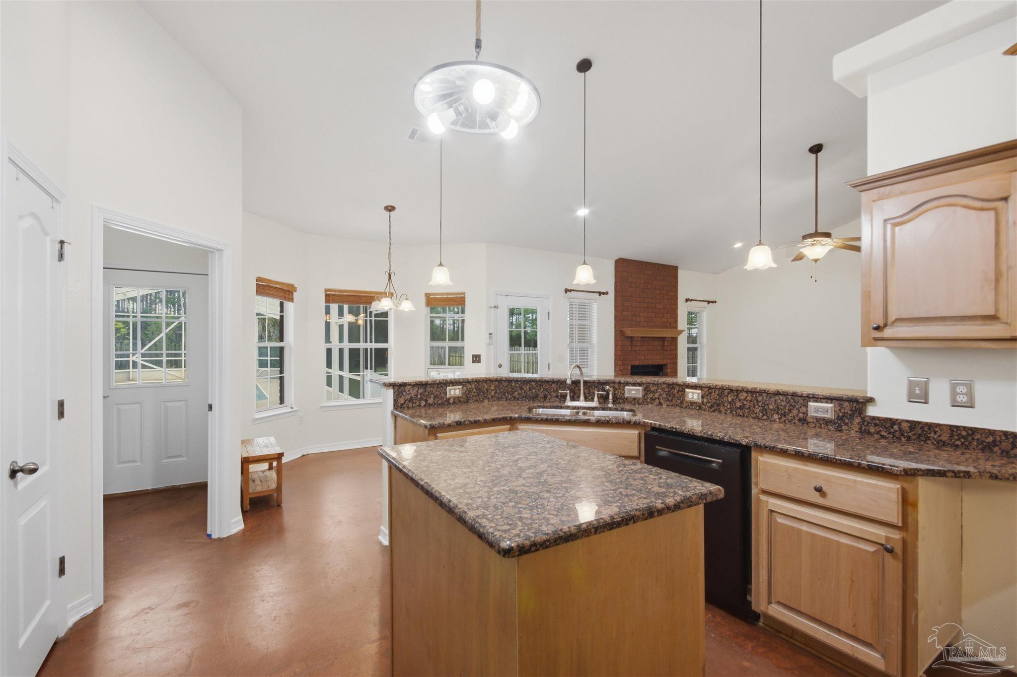 property viewer photo 18