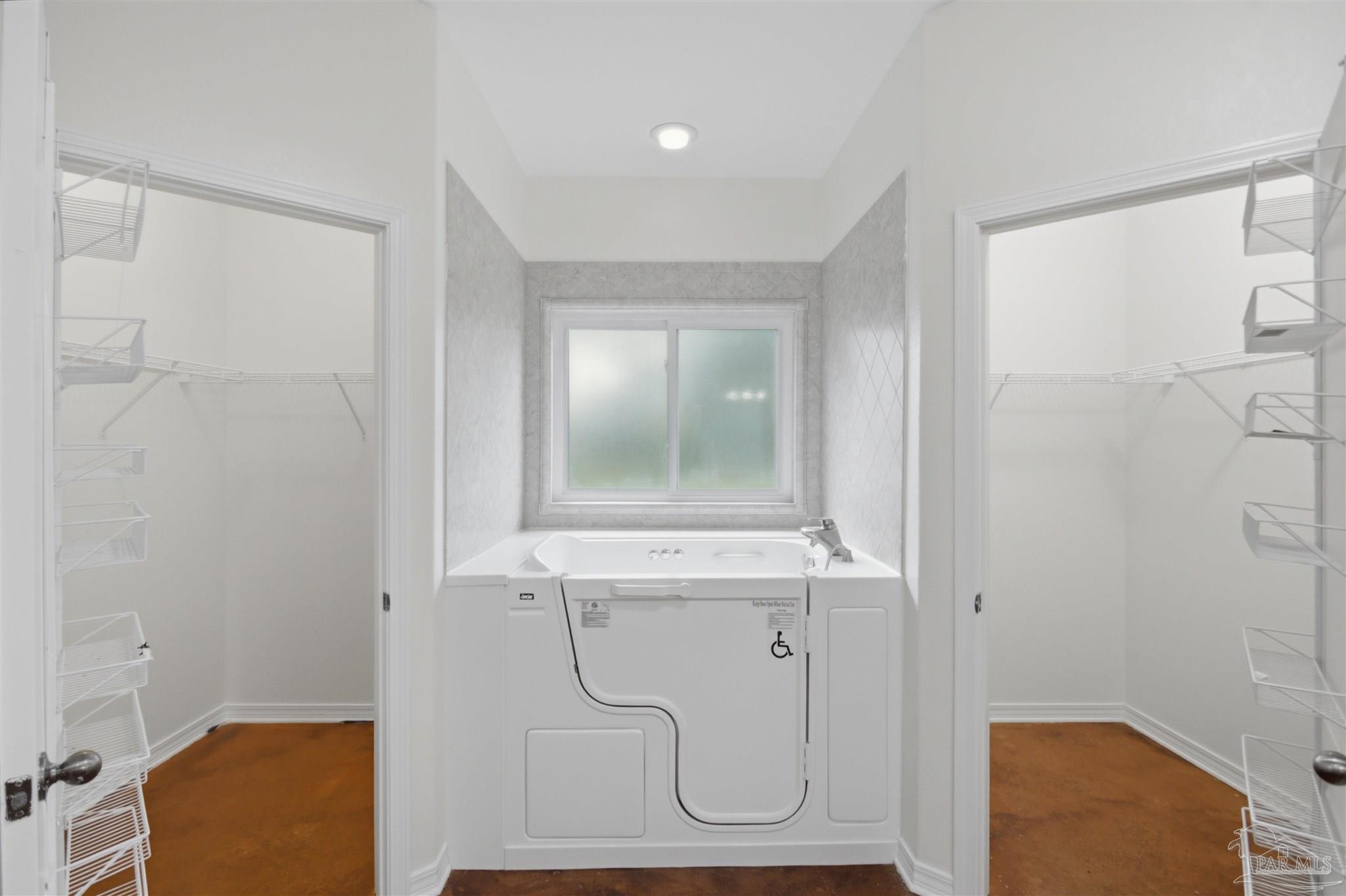 property viewer photo 23