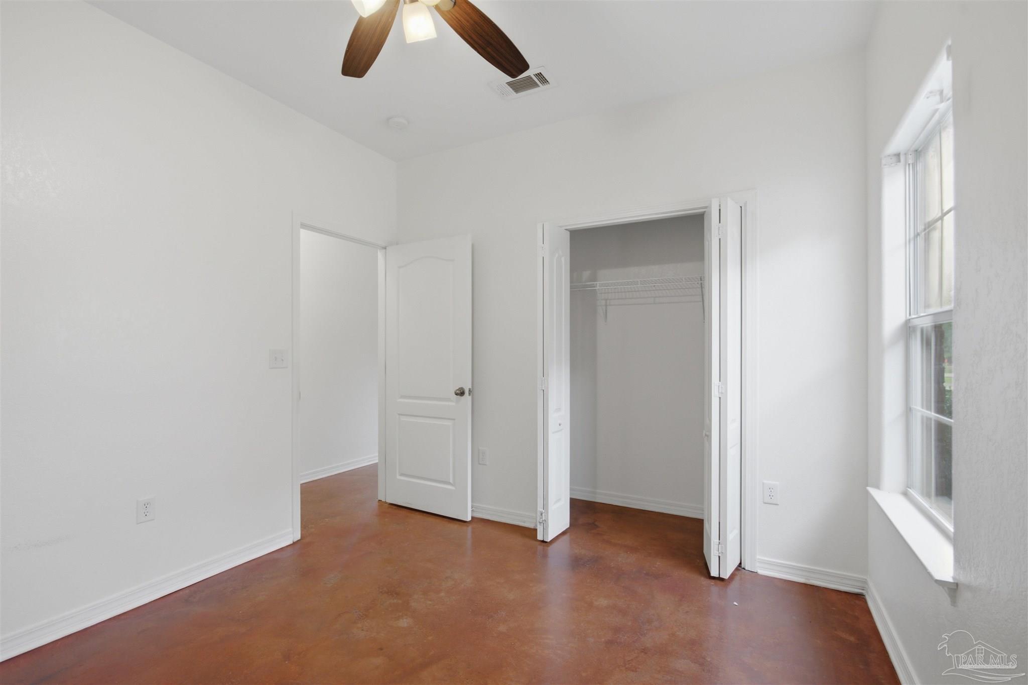property viewer photo 30