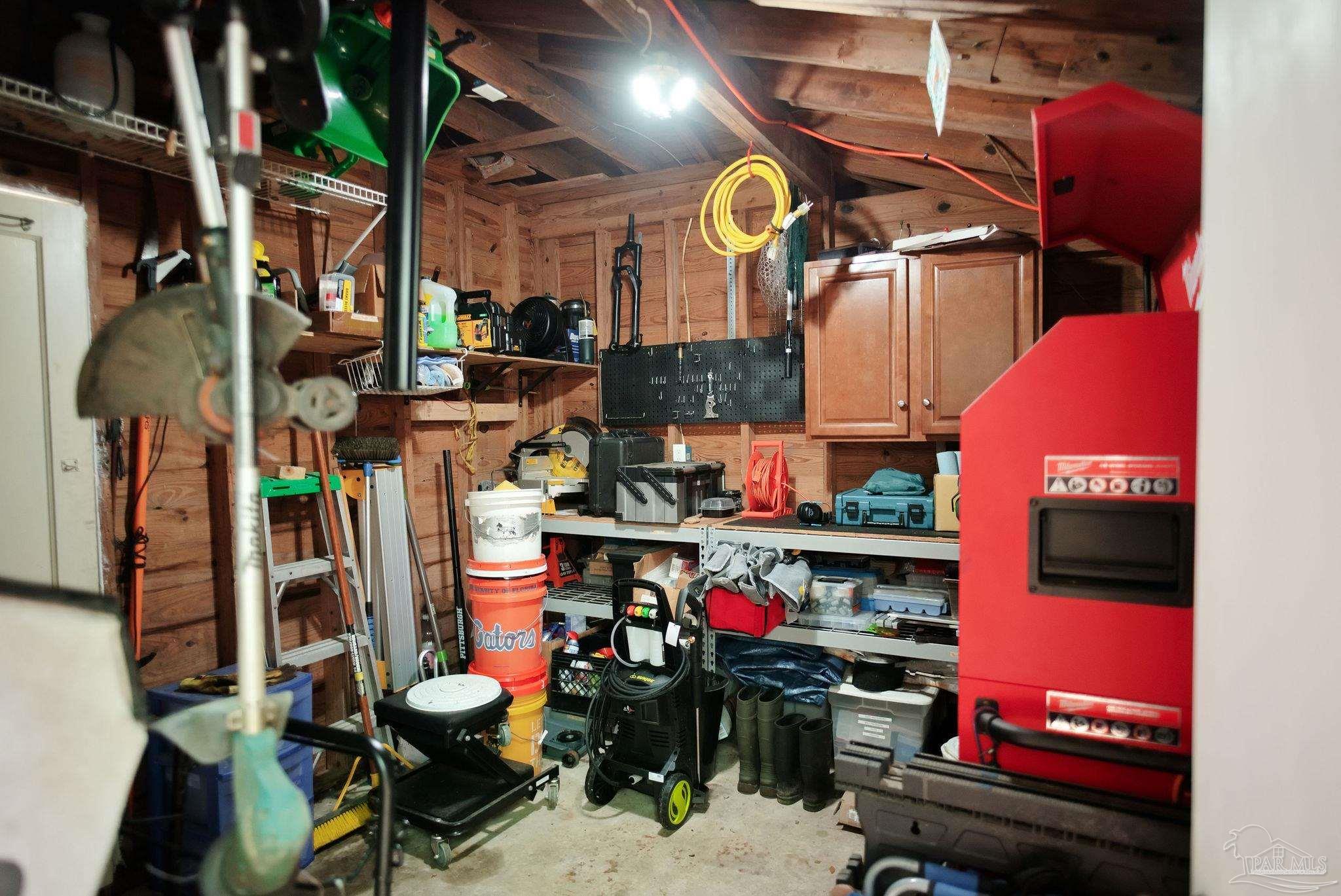 main property photo 59