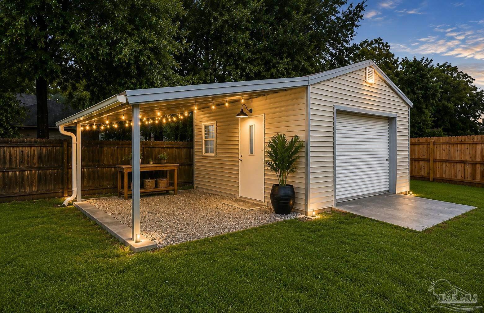 main property photo 50