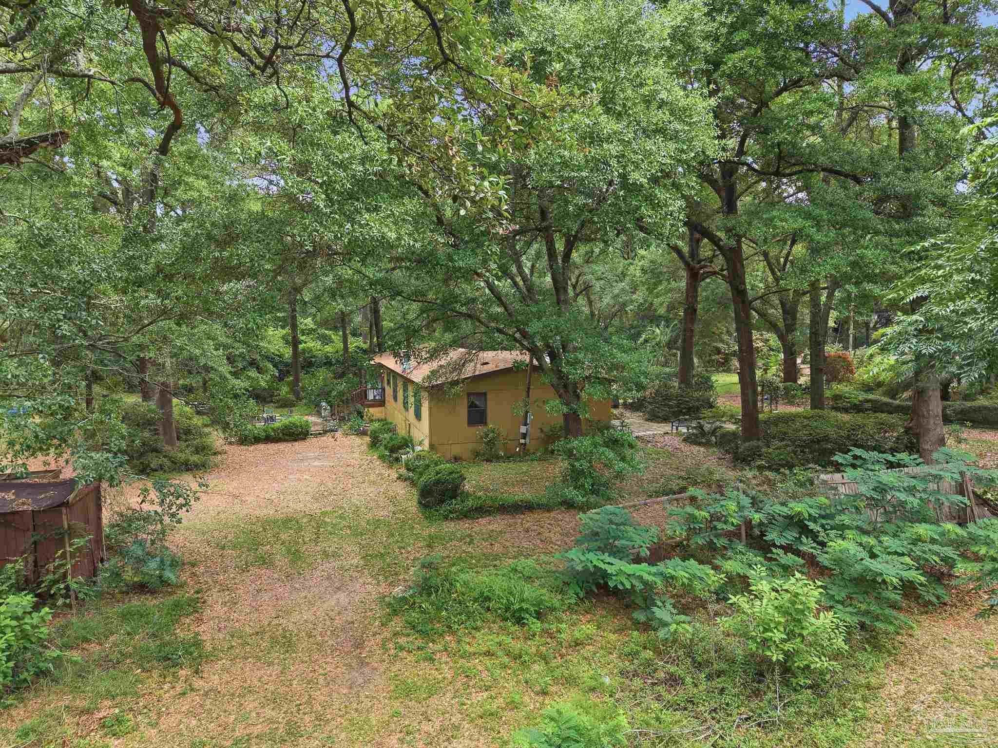 main property photo 32