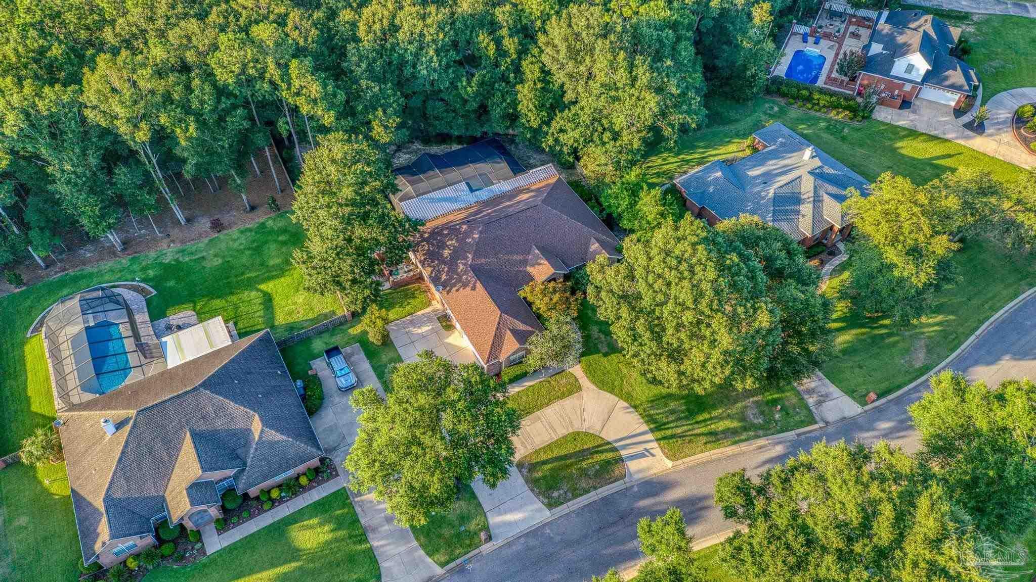 main property photo 43