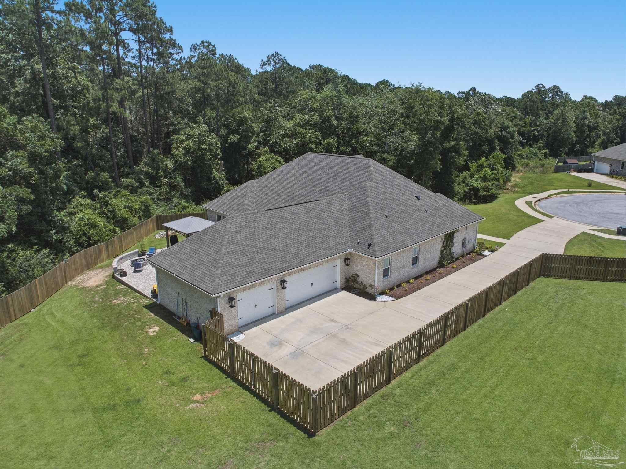 main property photo 60