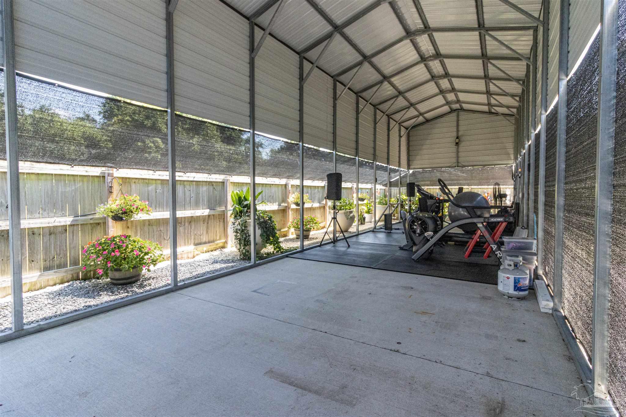 main property photo 60