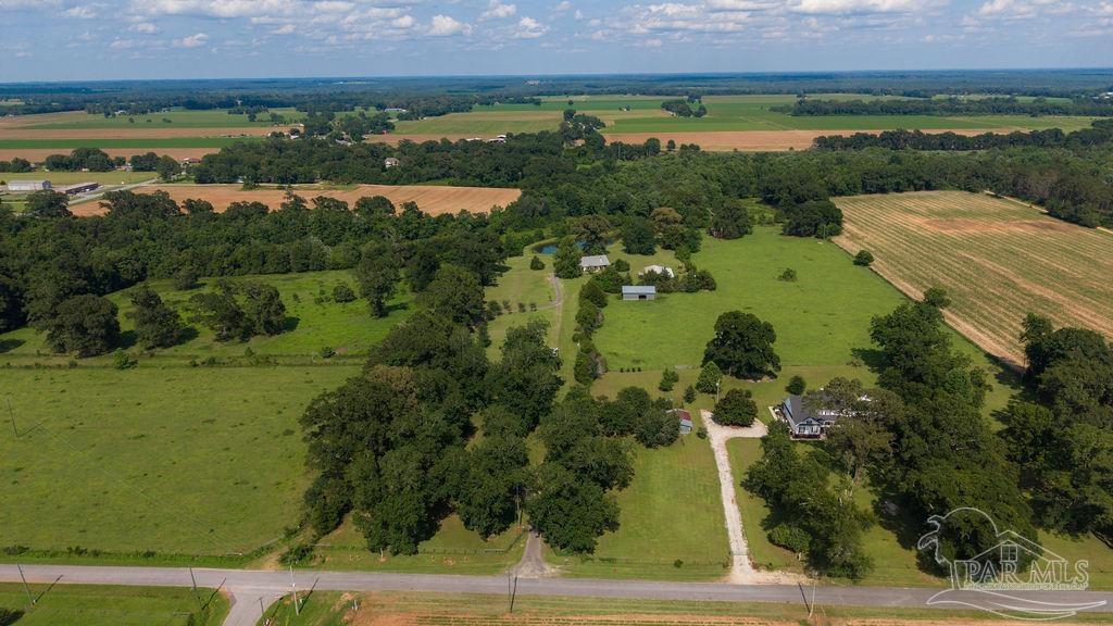 main property photo 44