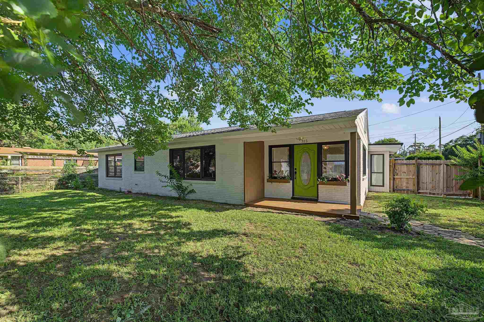 main property photo 0