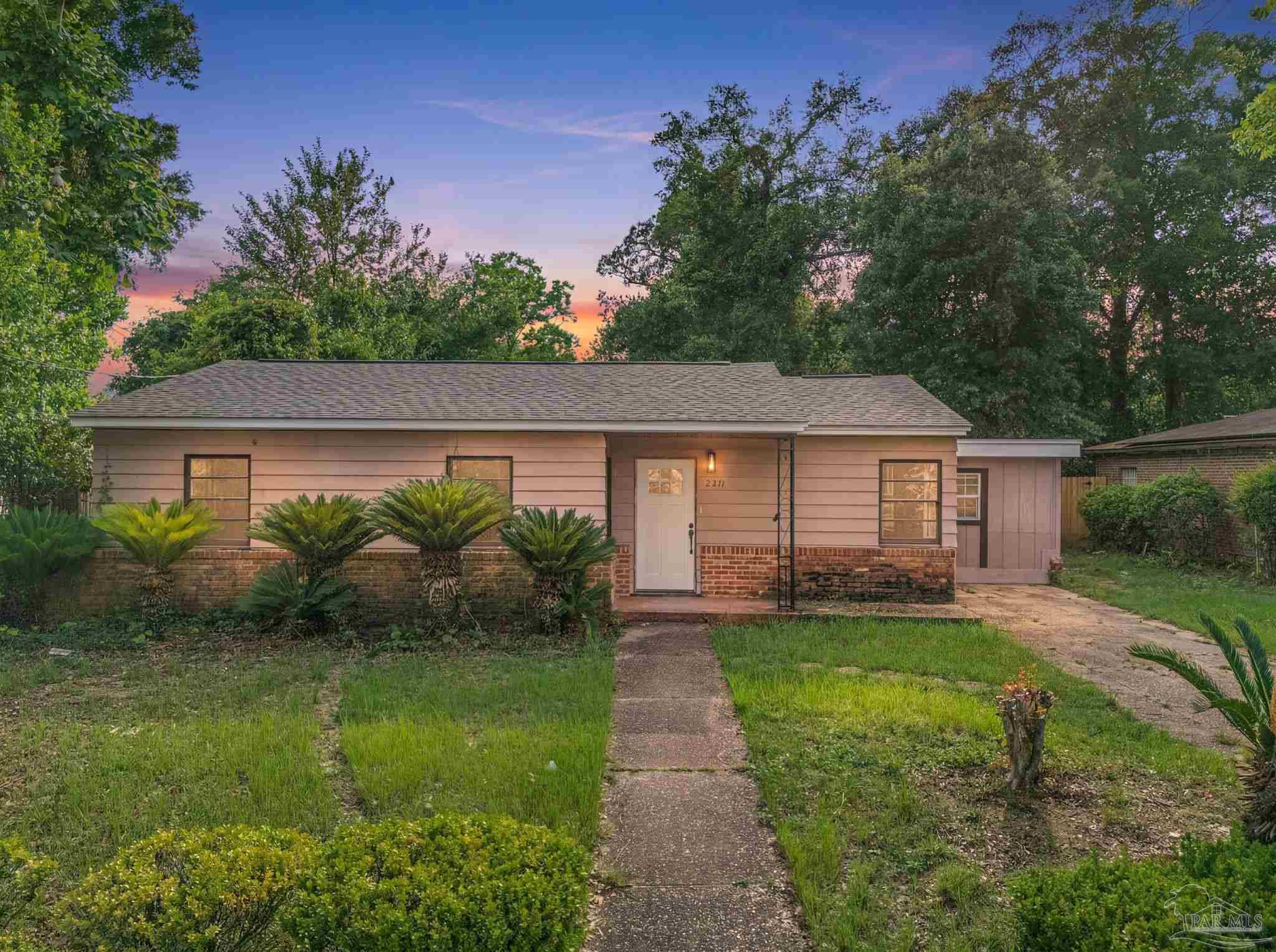 main property photo 0
