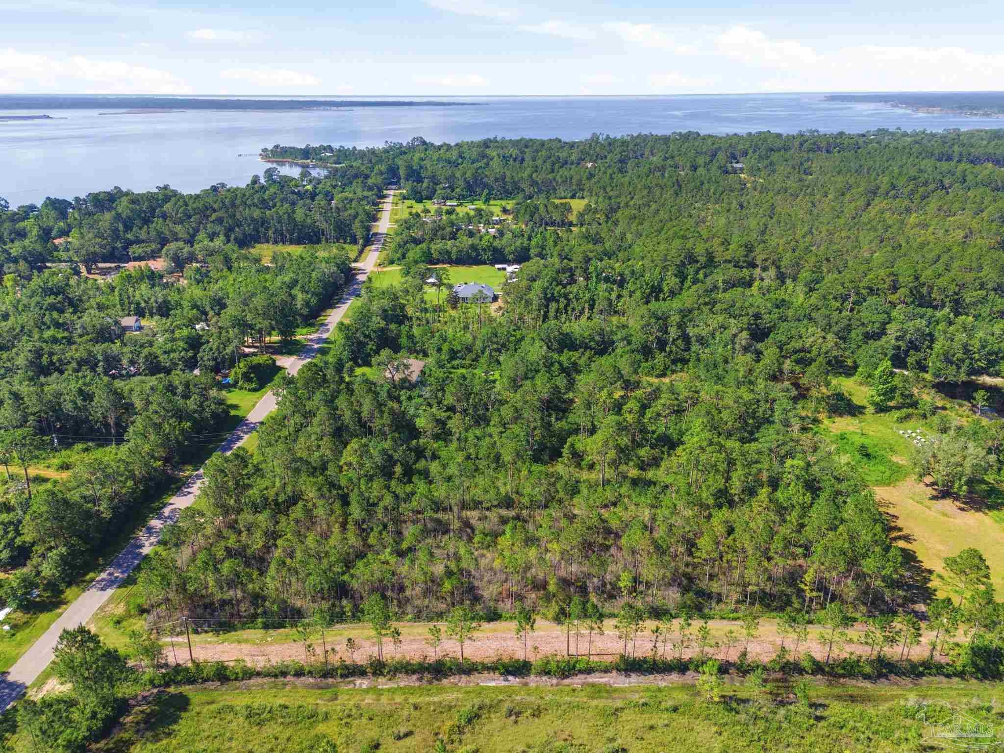 main property photo 10