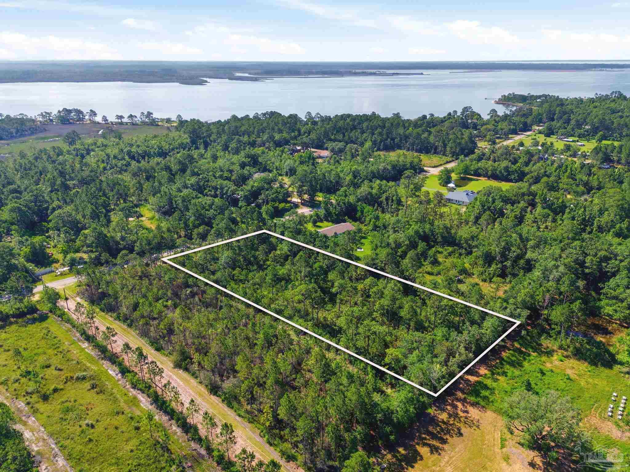 main property photo 11