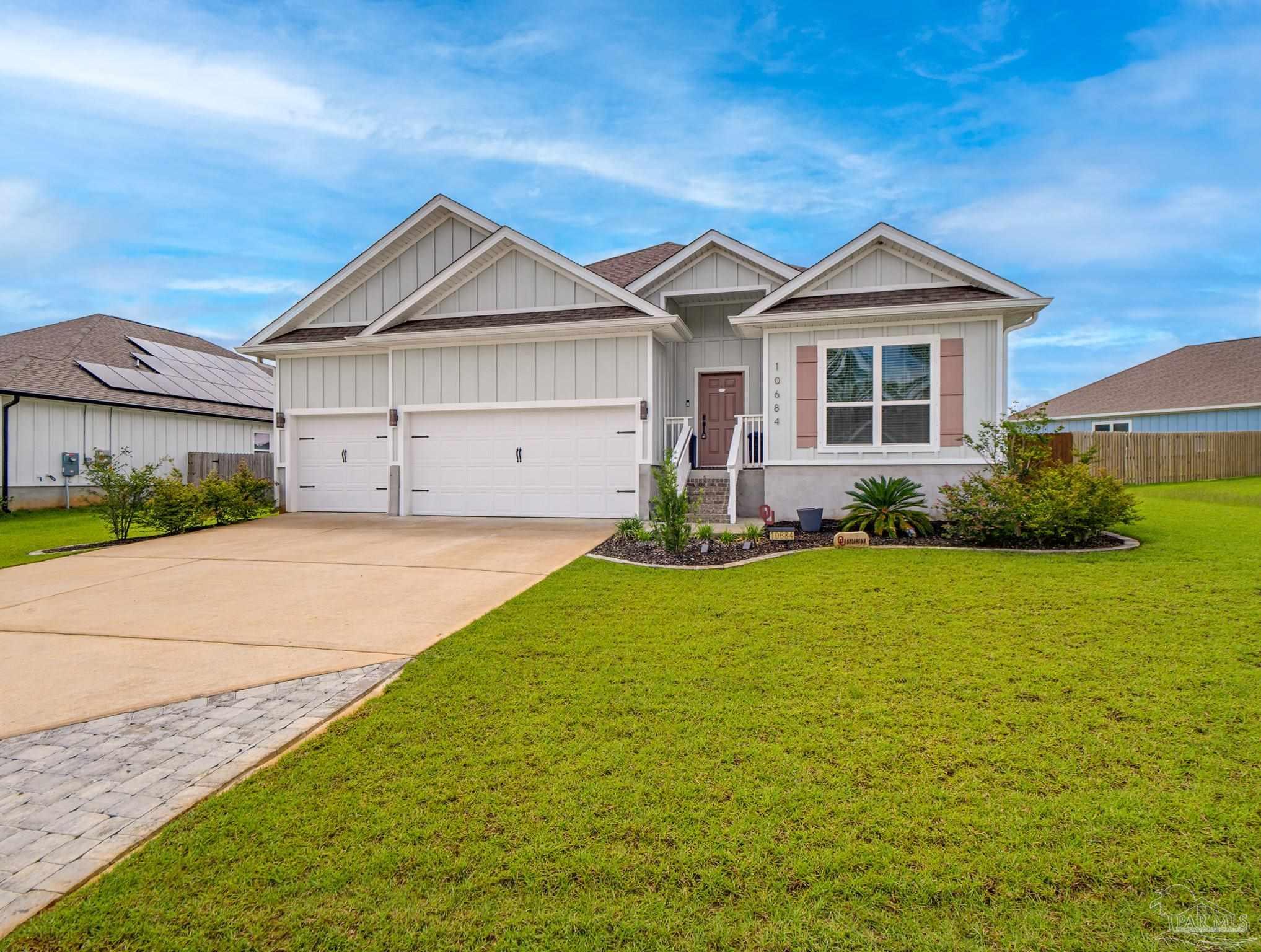 main property photo 0