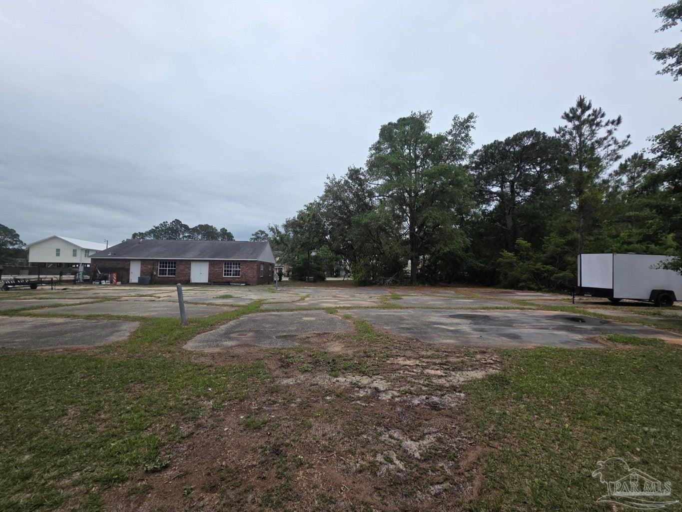 main property photo 31