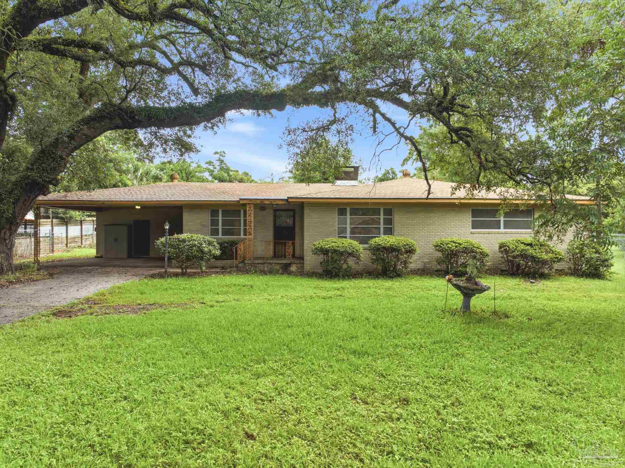 main property photo 0