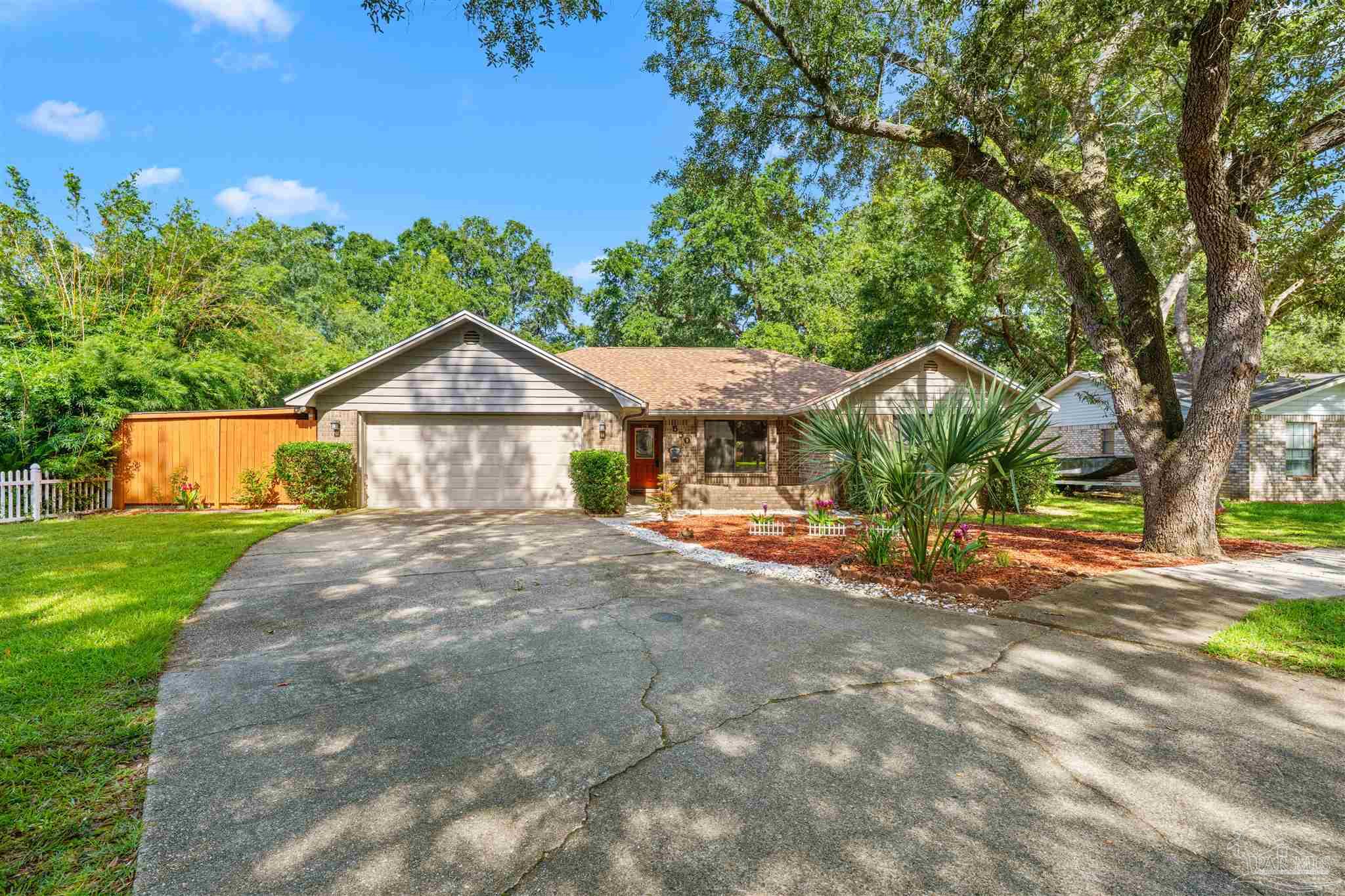 main property photo 0