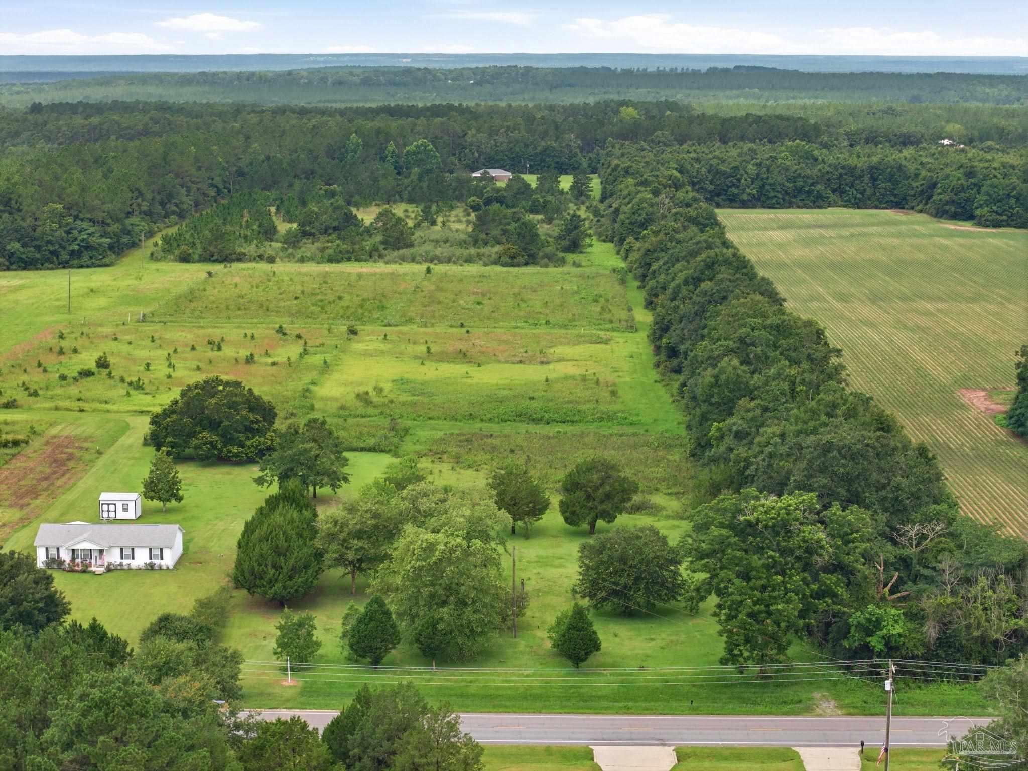 main property photo 11