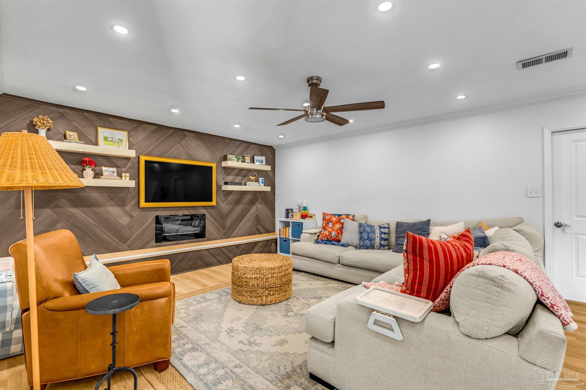 property viewer photo 11