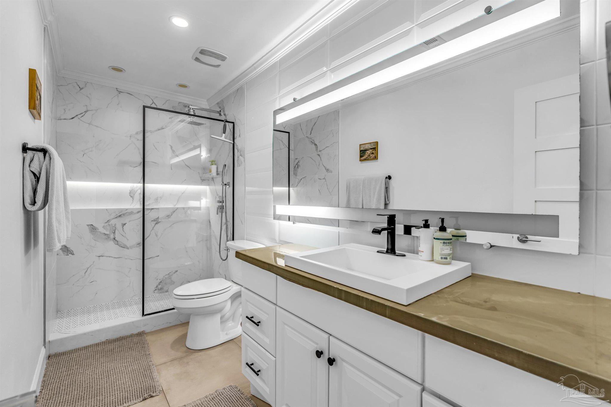 property viewer photo 20