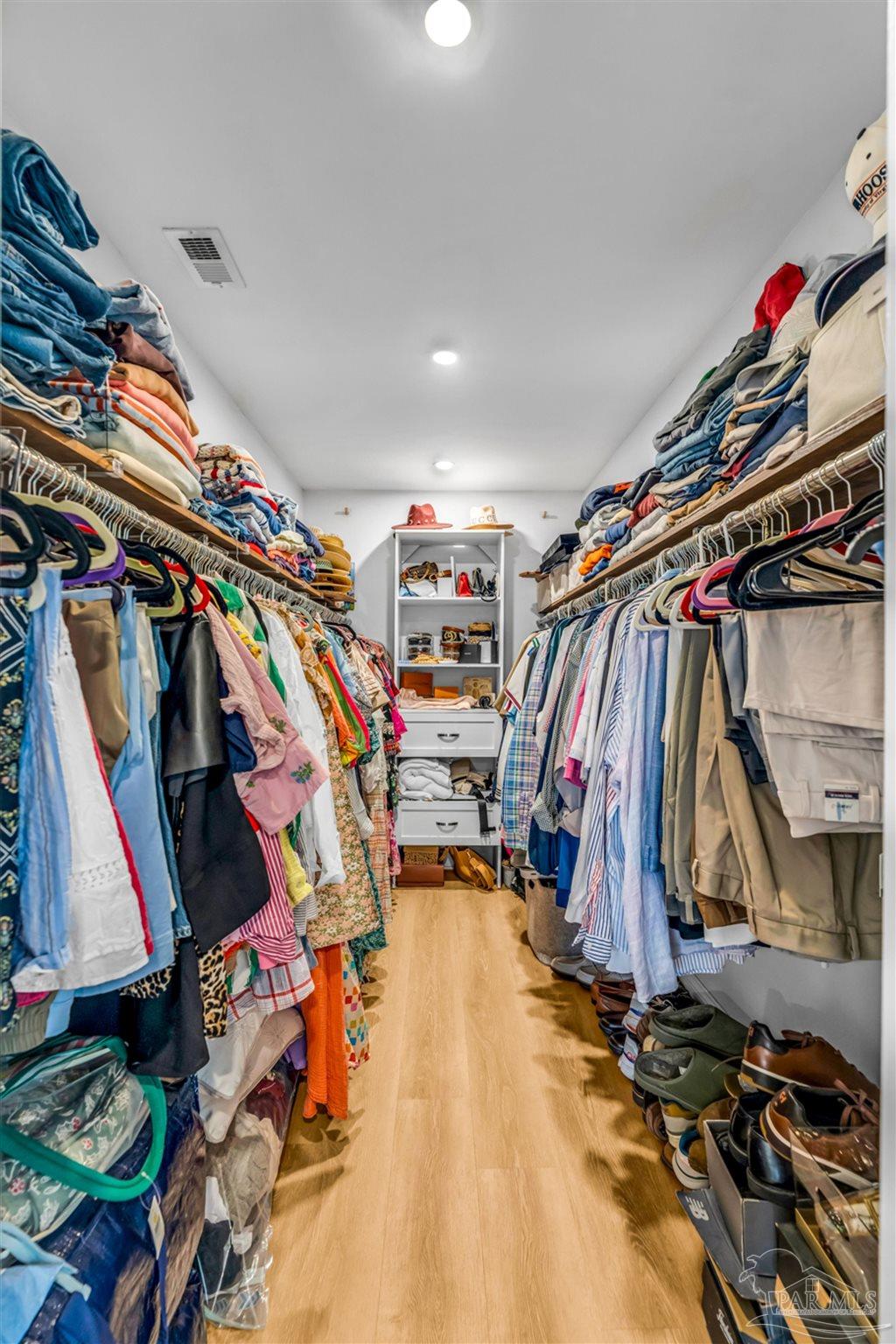 property viewer photo 21