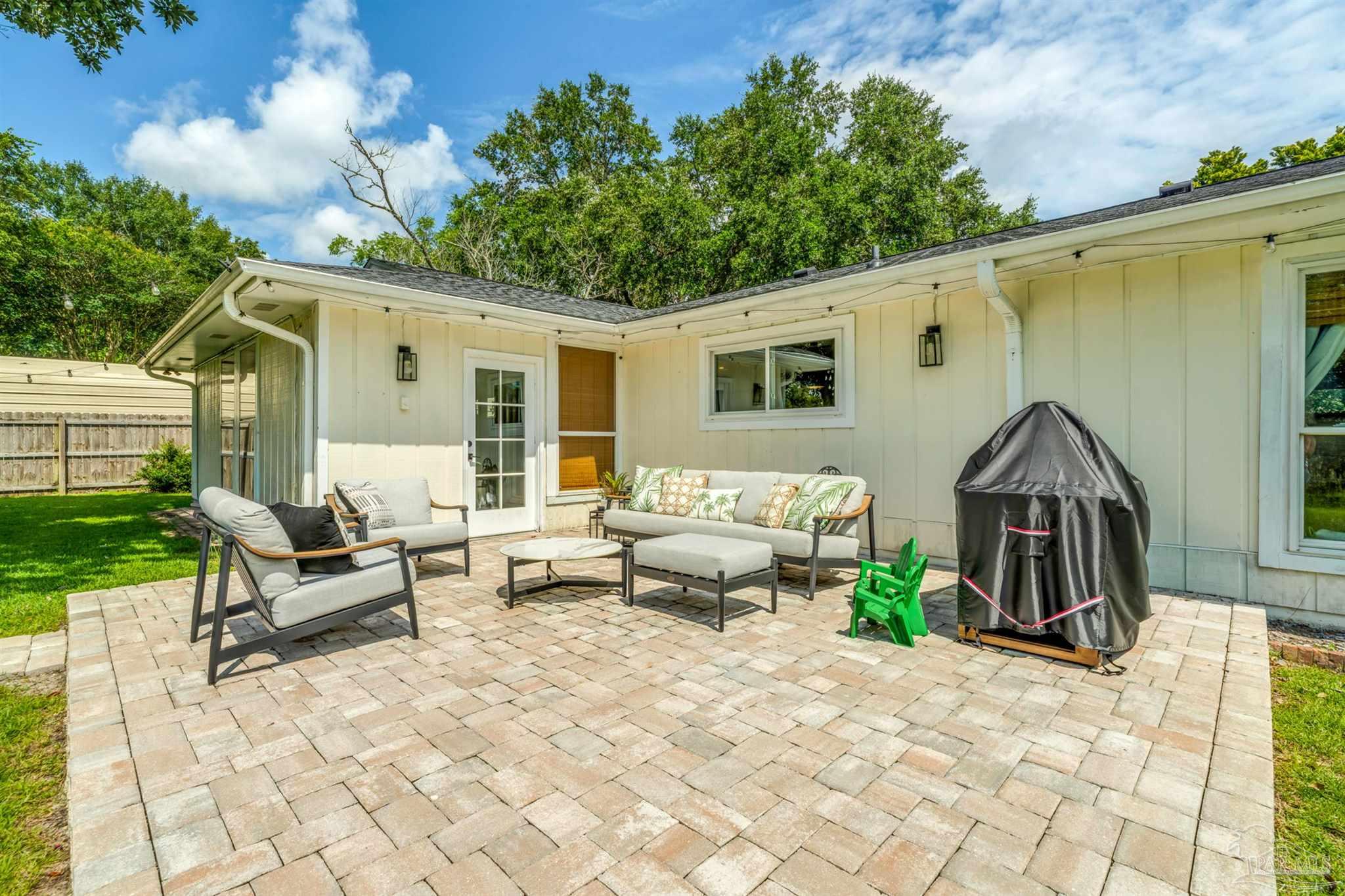 property viewer photo 25