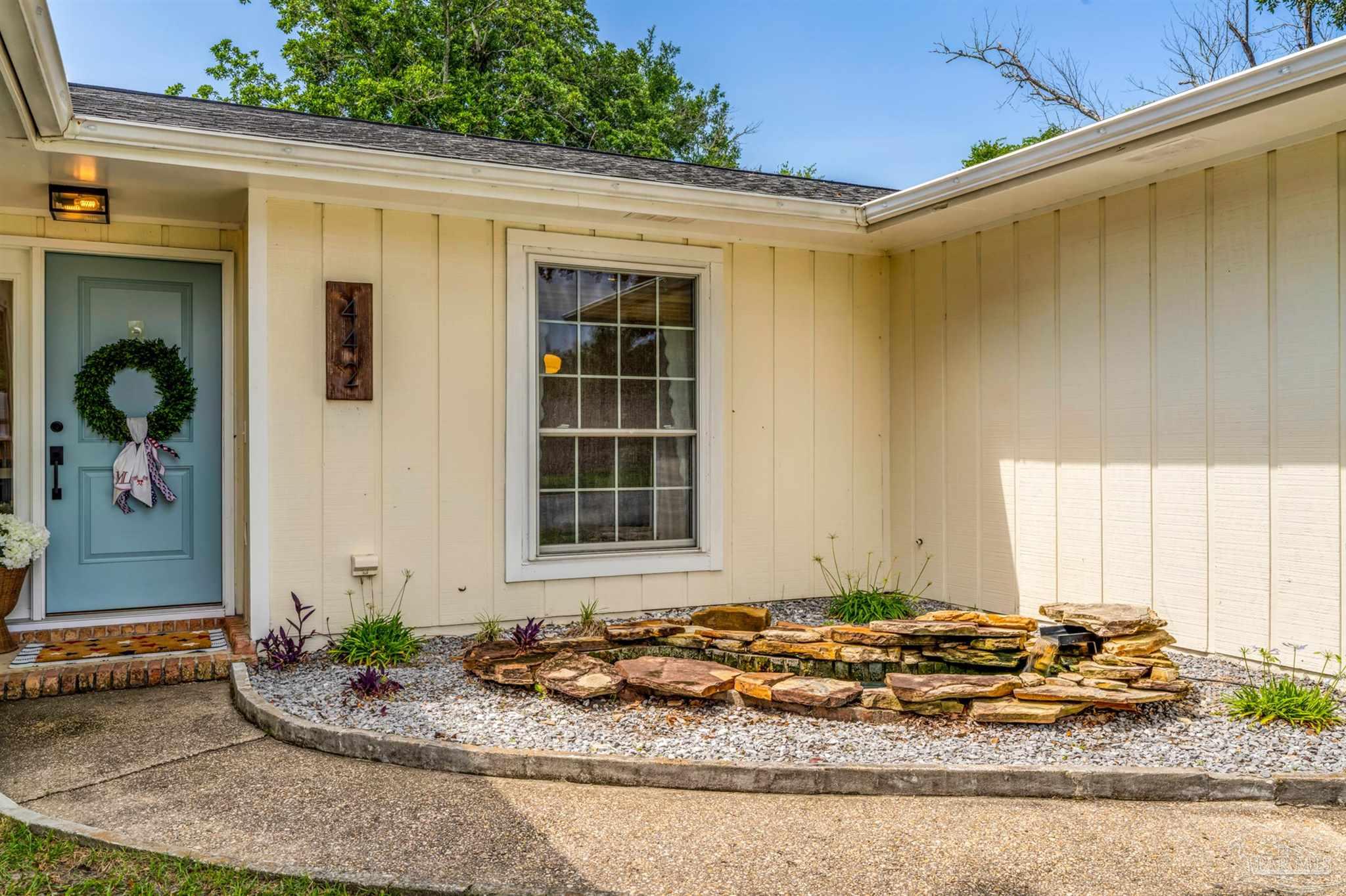 property viewer photo 3
