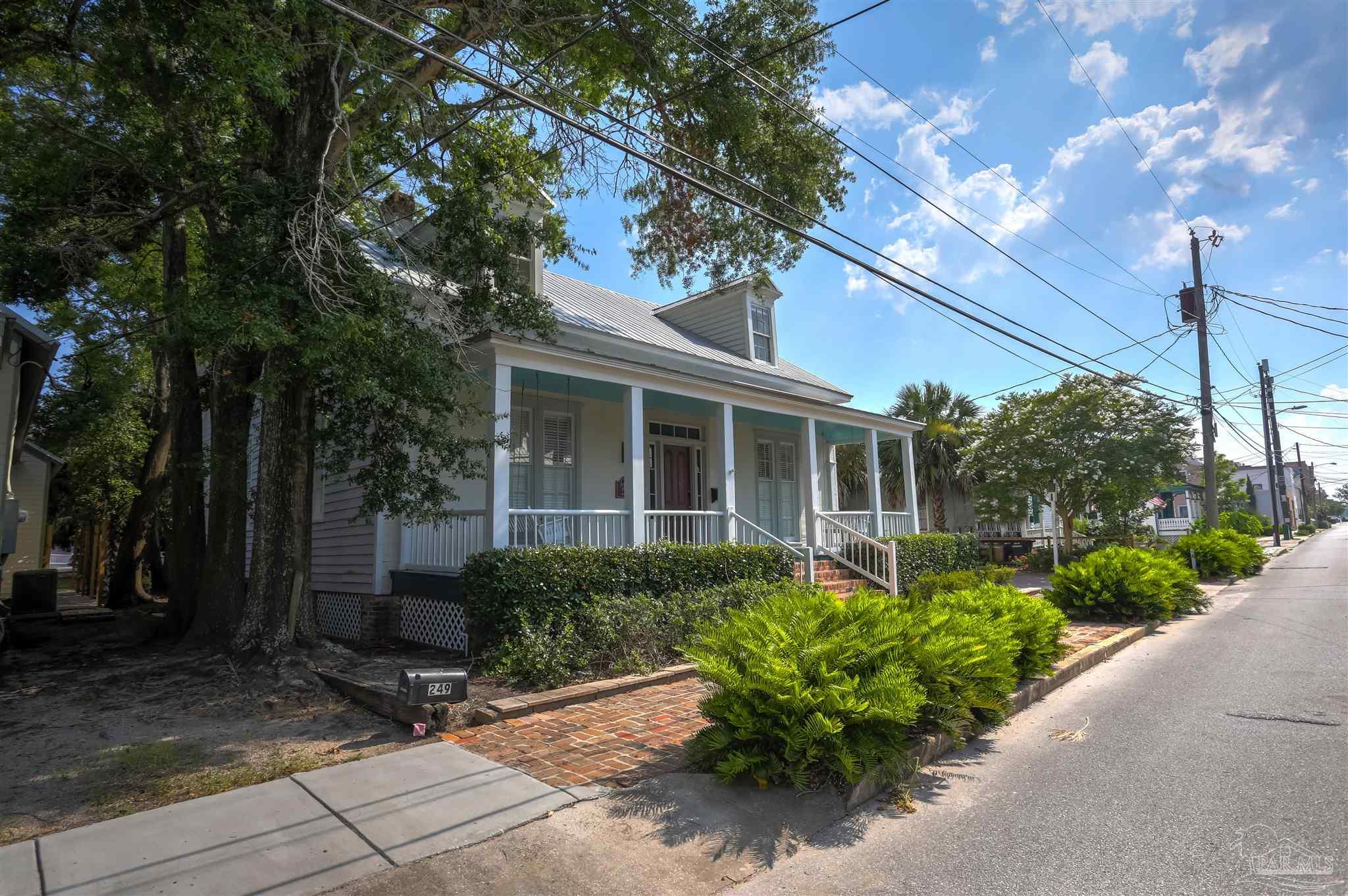 main property photo 43