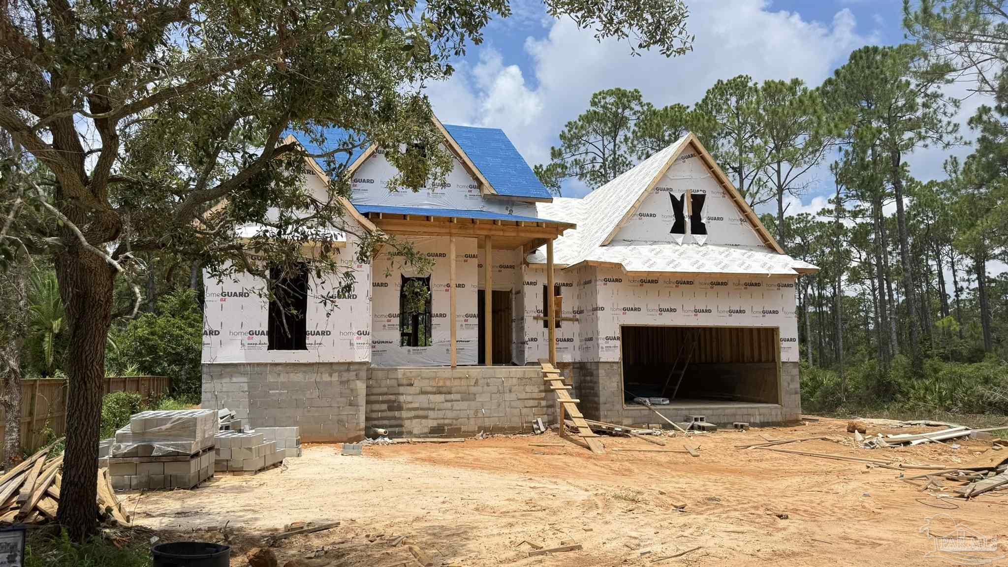 main property photo 0