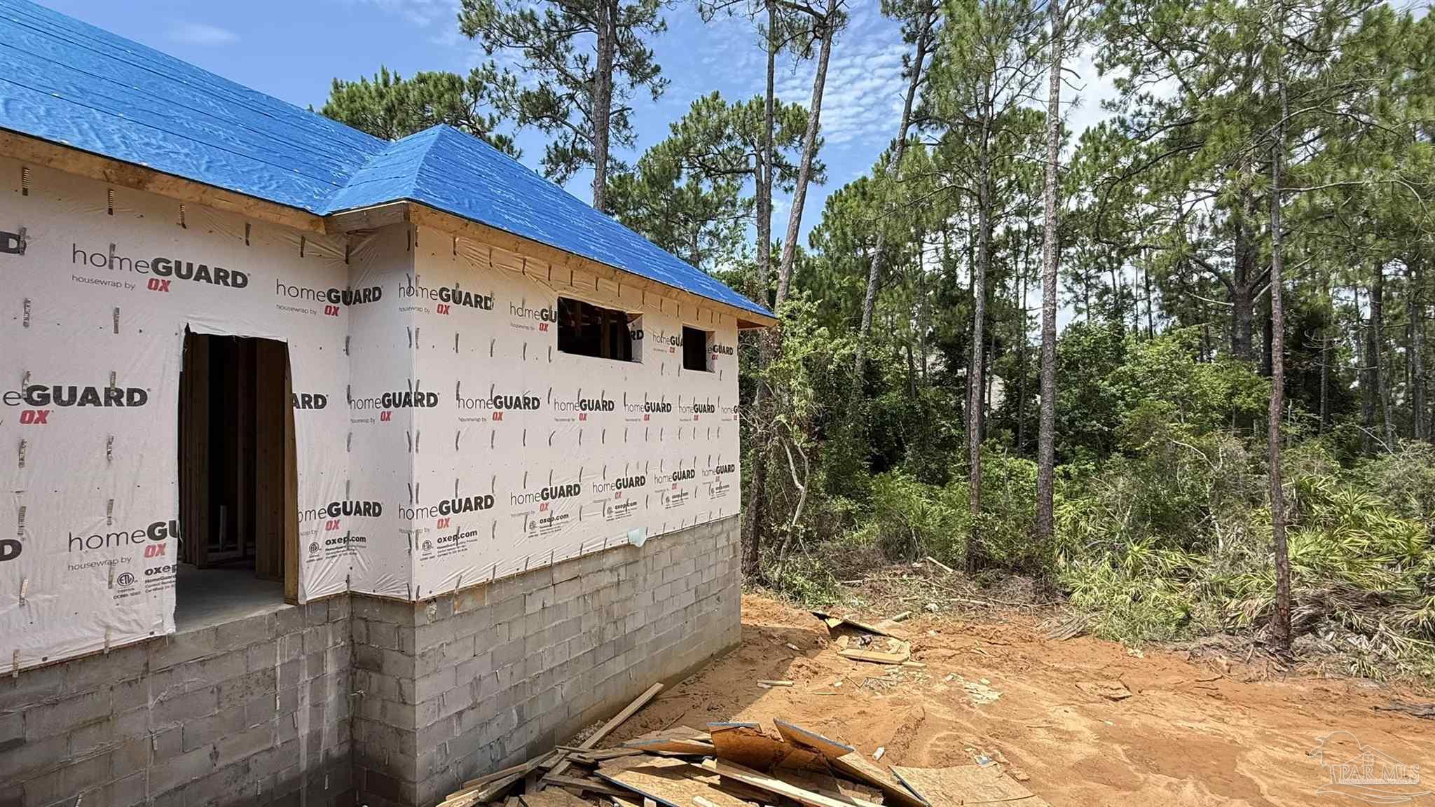 main property photo 9