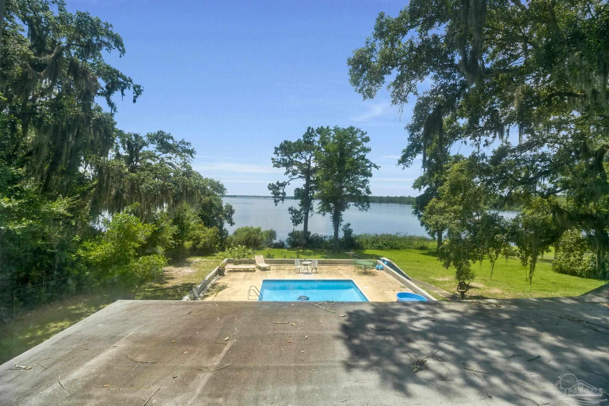 main property photo 50