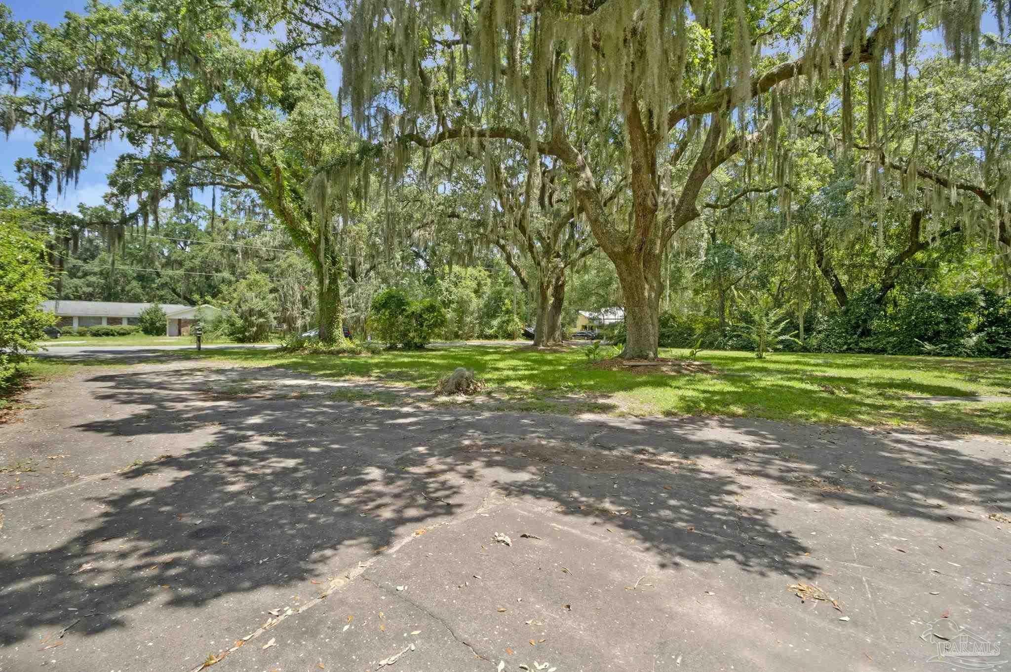 main property photo 51
