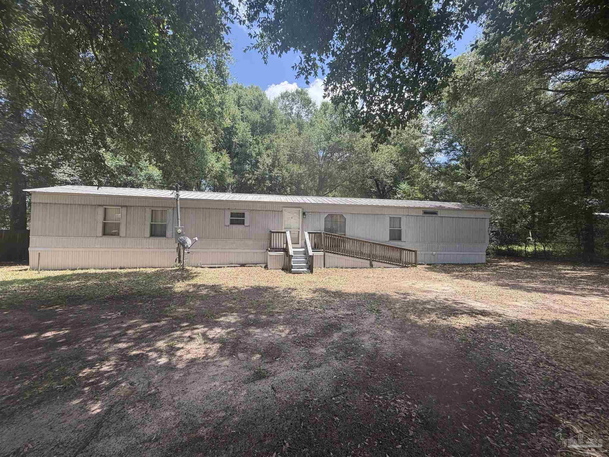 main property photo 11