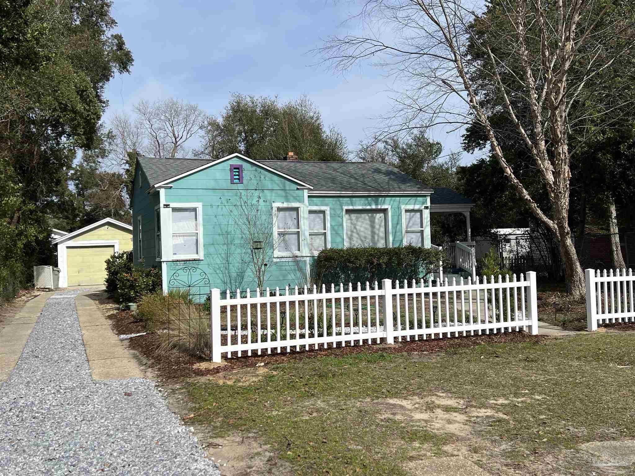 main property photo 0