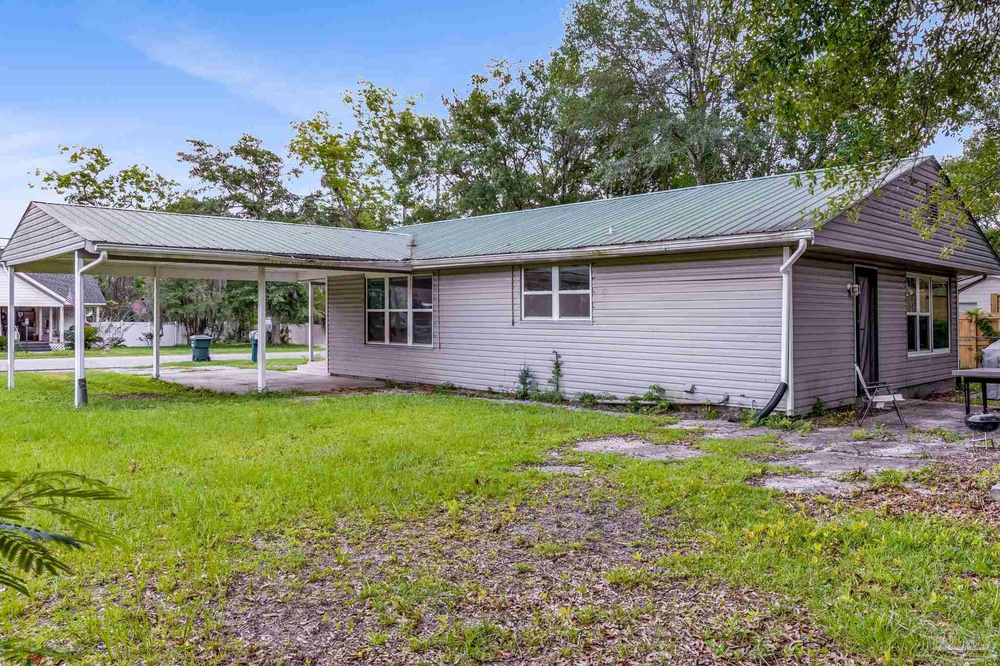 main property photo 40
