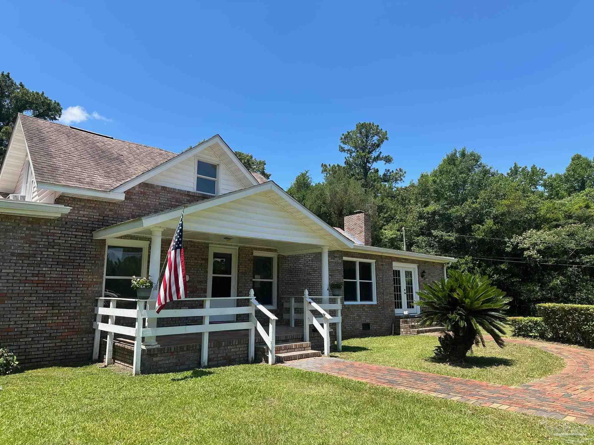 main property photo 7