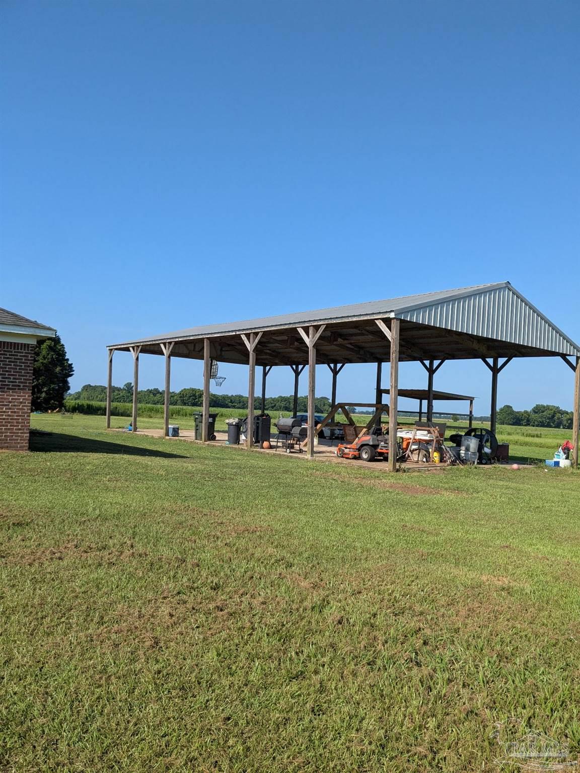 main property photo 24