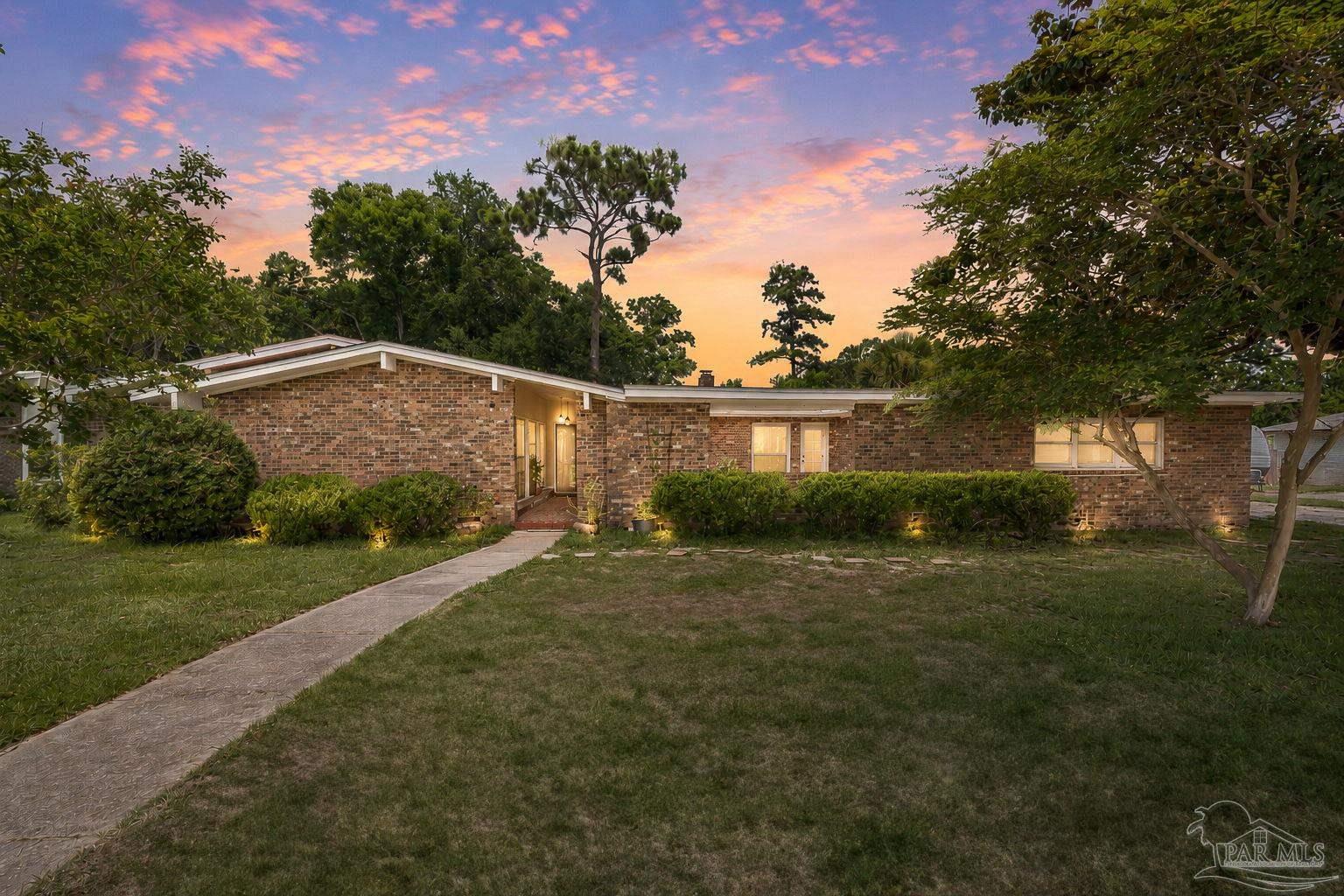 main property photo 0