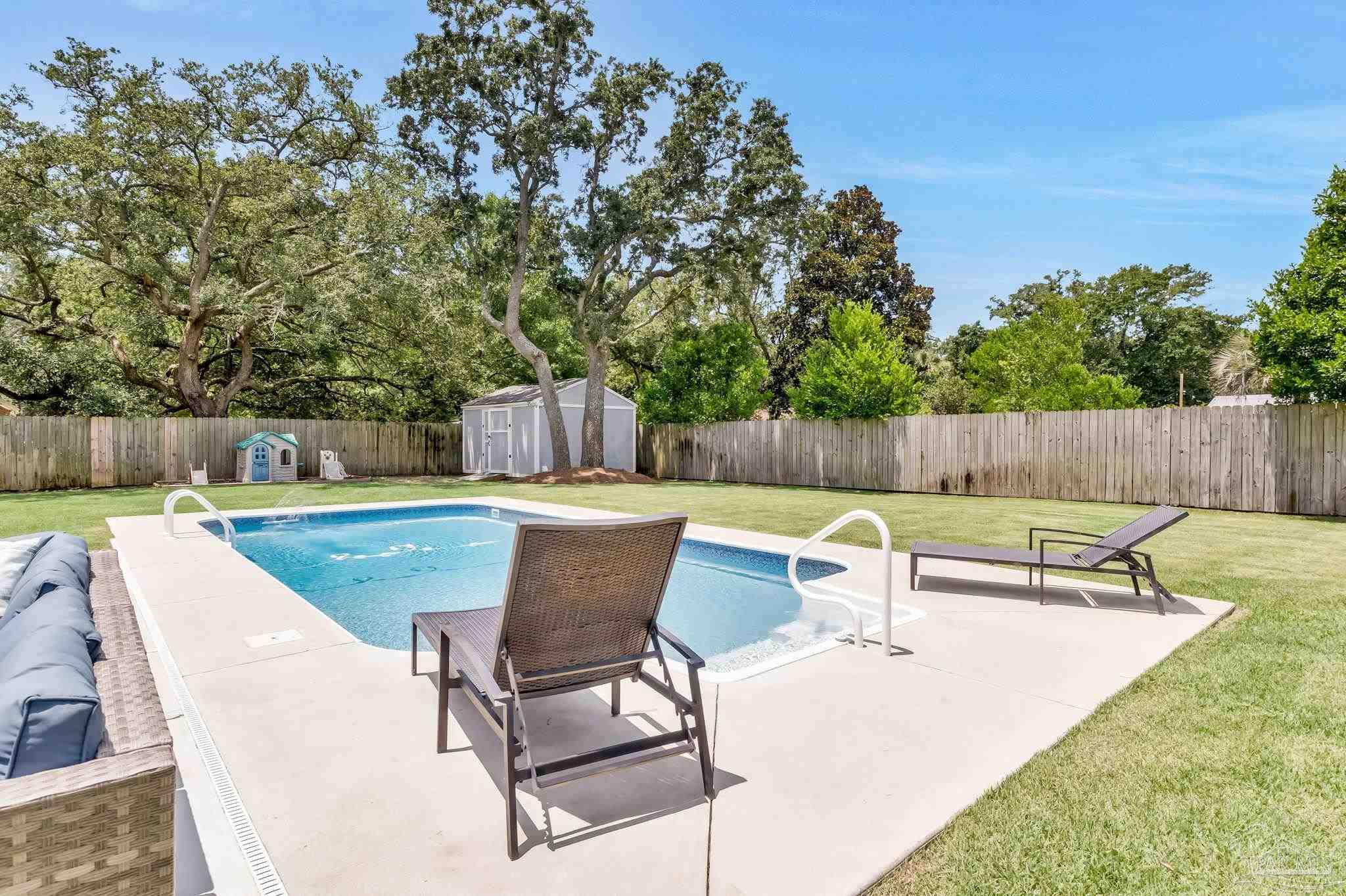 main property photo 59