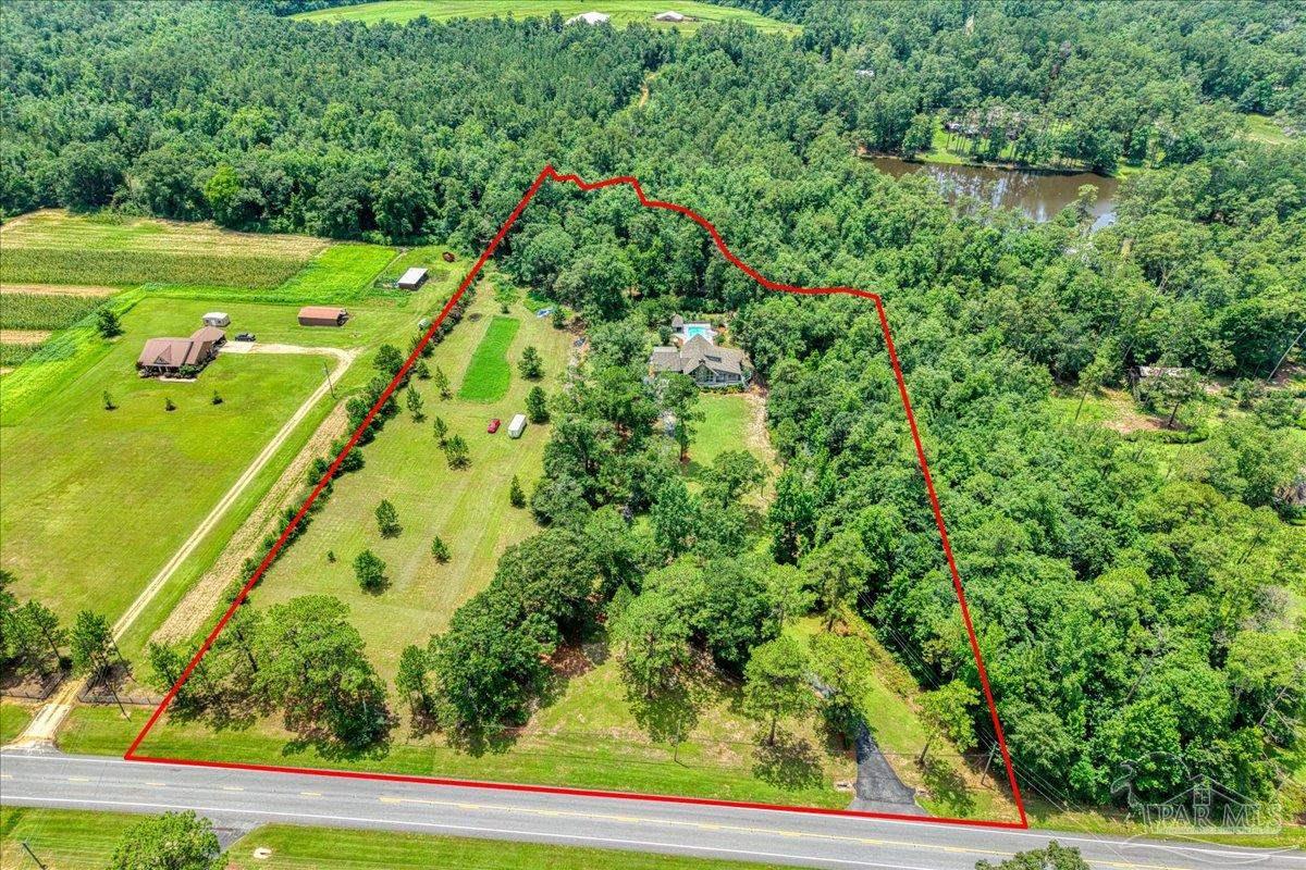 main property photo 3